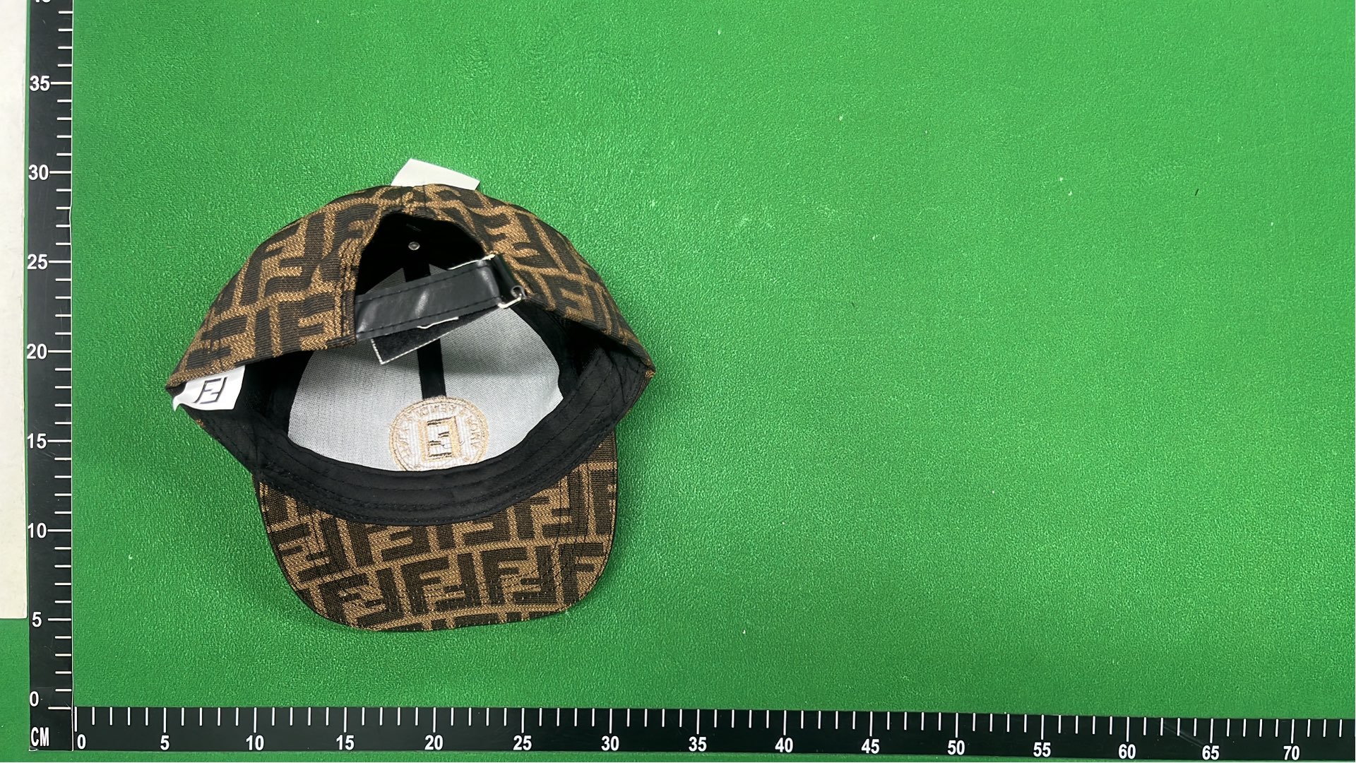 Gucci Baseball Cap with GG Logo Pattern