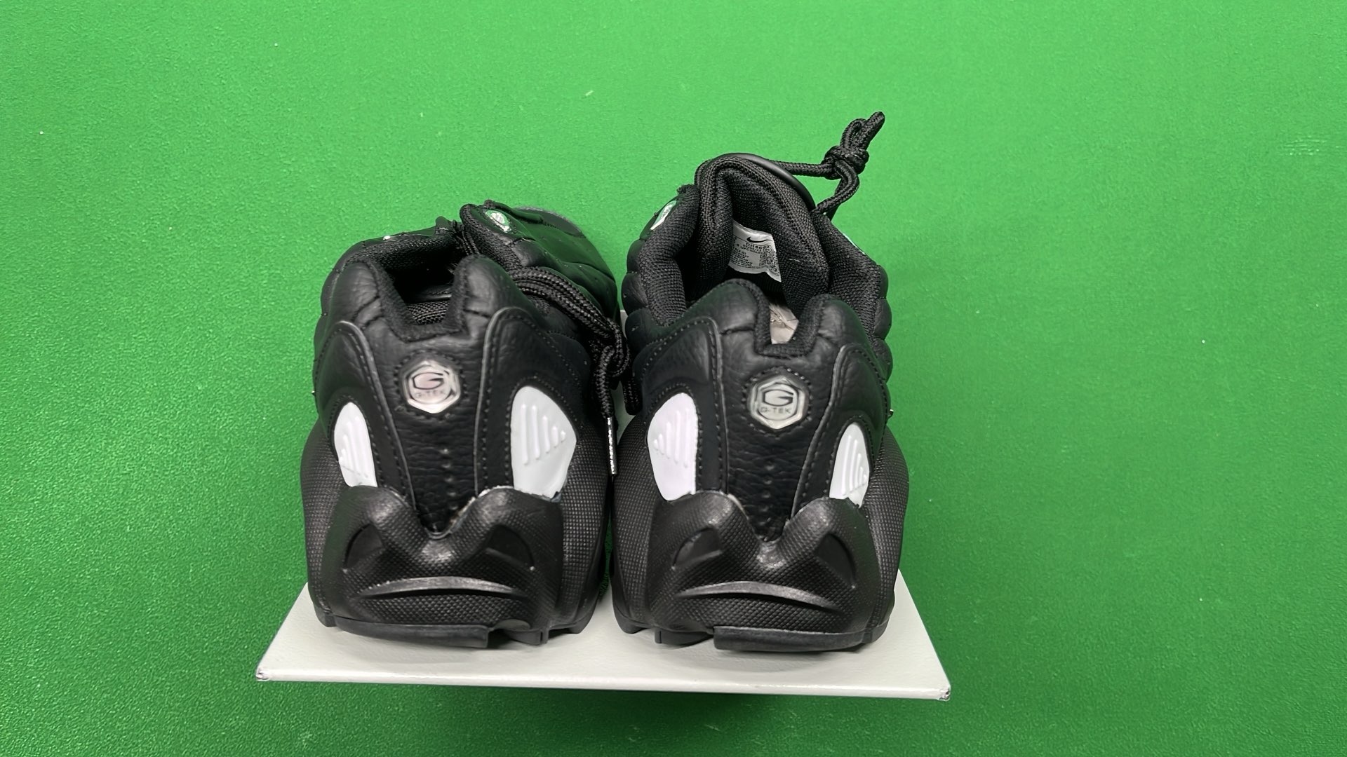 HL391601216 Black Leather Sneakers with White Sole