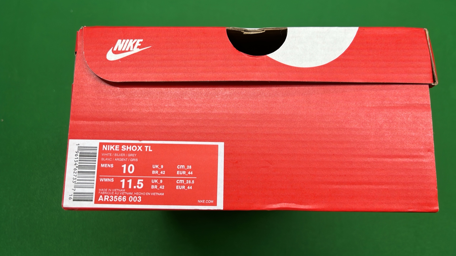 Nike Air Shox R4 Supreme Olive Green Sneakers