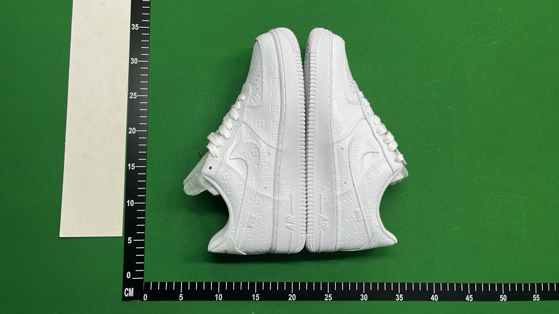 Nike Air Force 1 Low Green White LV Collaboration Sneakers