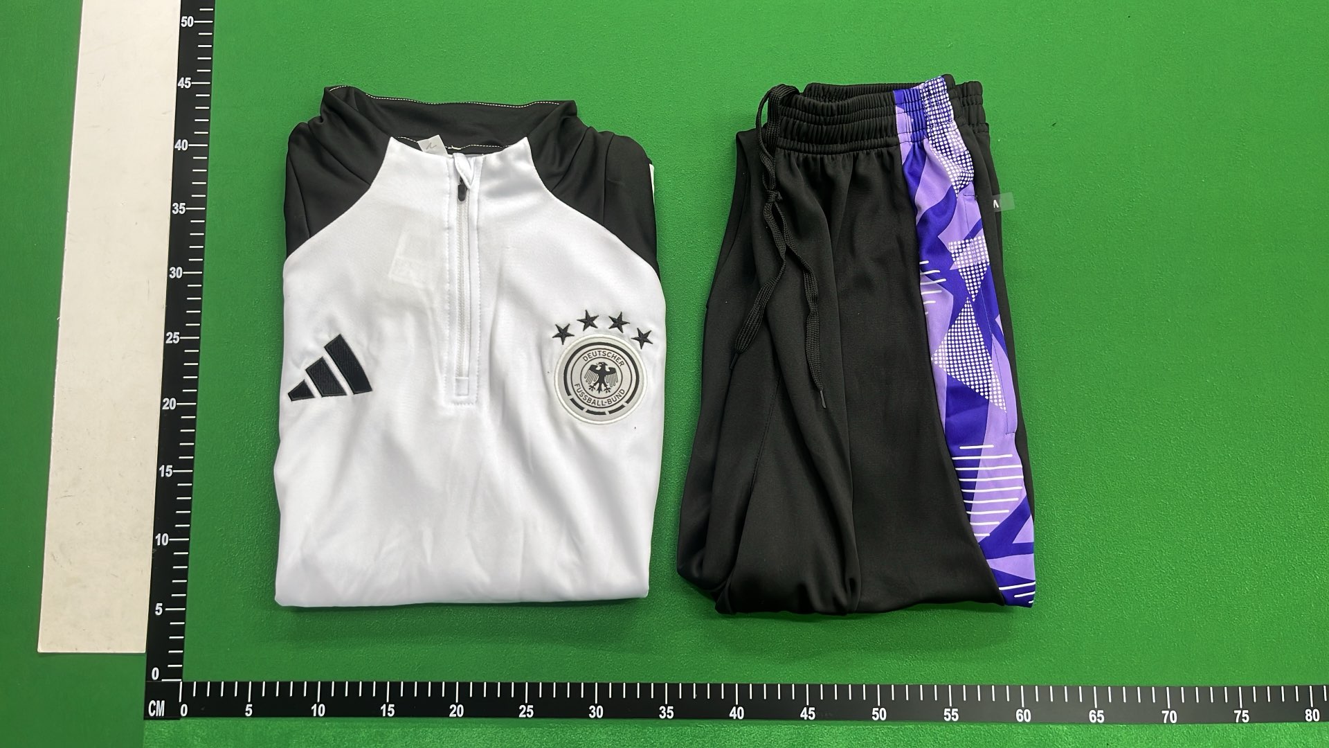 getir Tottenham Hotspur Training Kit