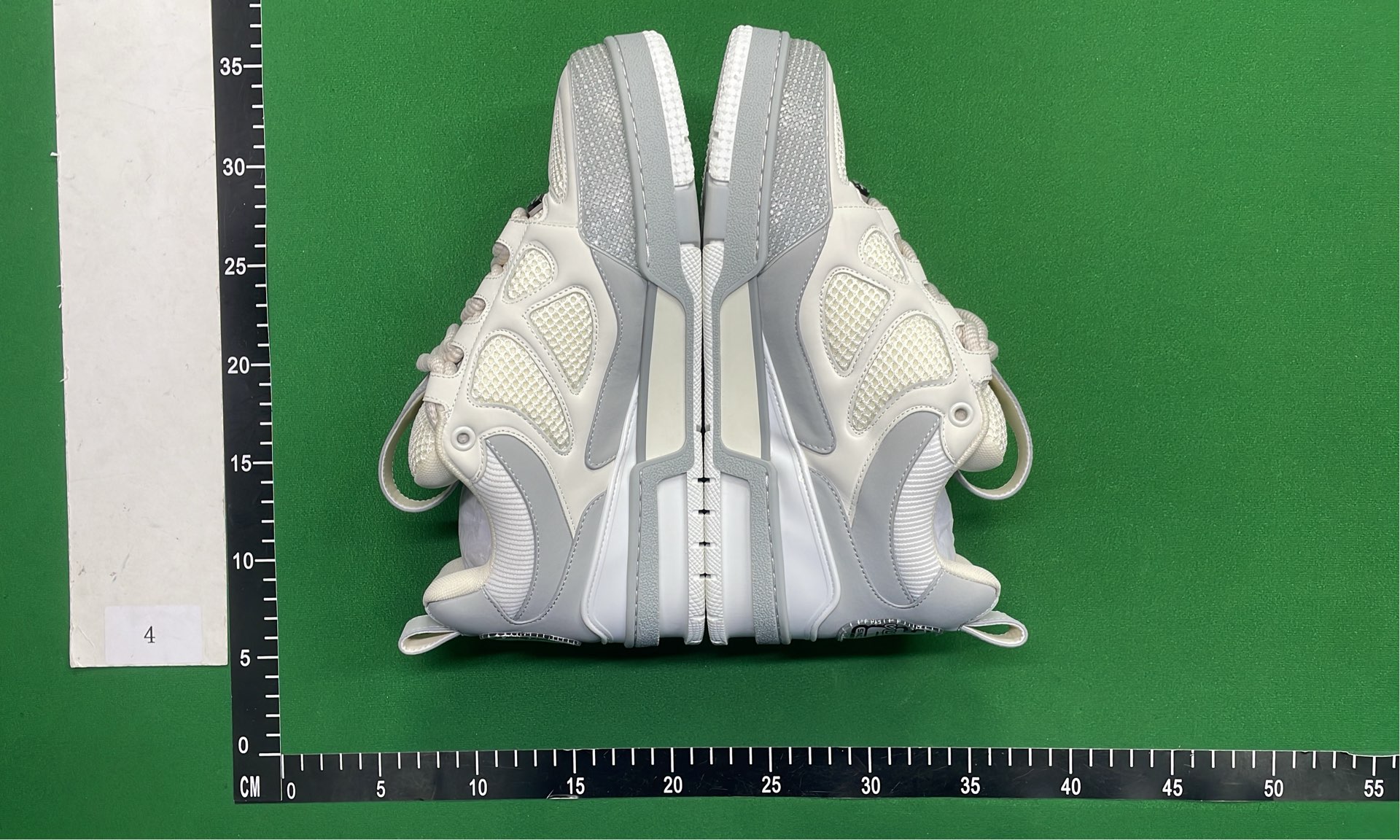 Top-Level Version Lightning Delivery Sneakers for Men and Women