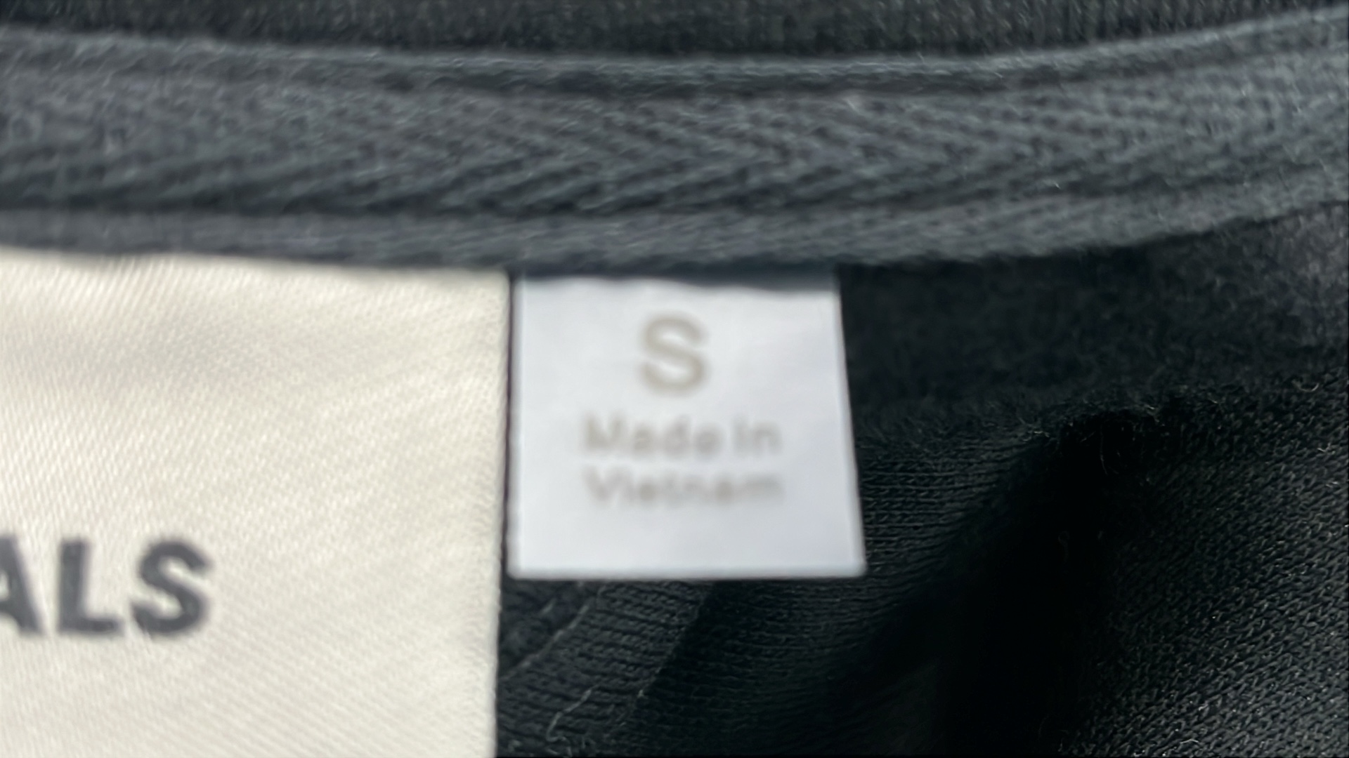 ESSENTIALS Hoodie - Premium Streetwear Sweatshirt