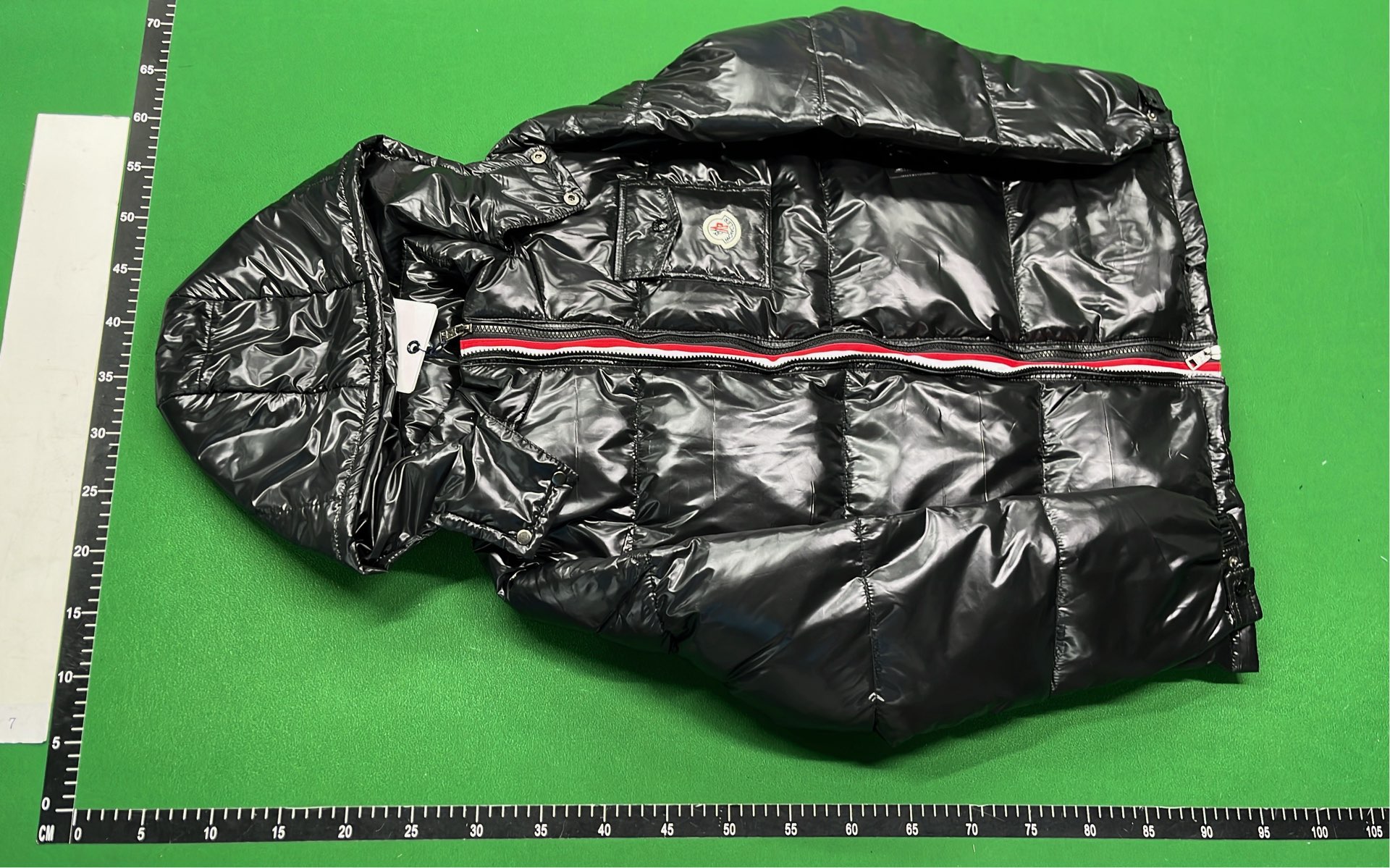 Moncler Puffer Jacket for Men Women