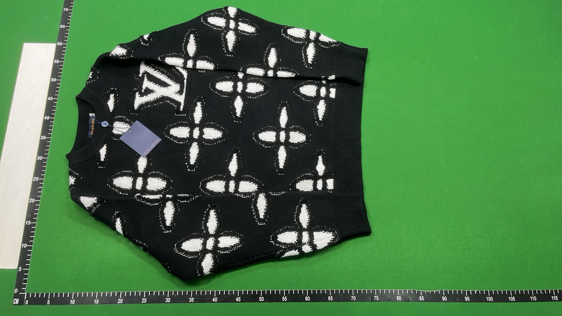 Dior Luxury Velvet Sweatshirt for Women