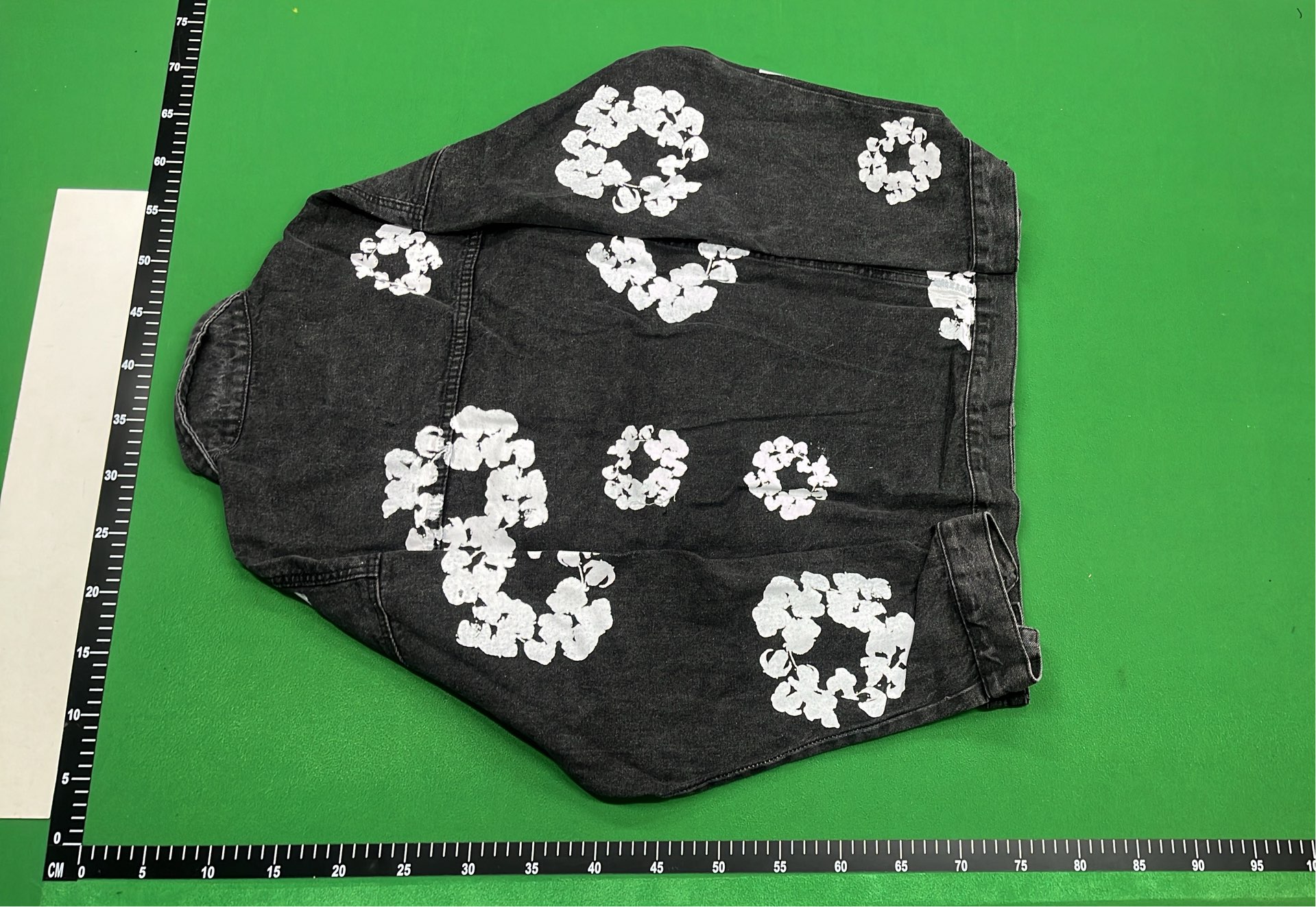Floral Embroidered Denim Jeans for Women