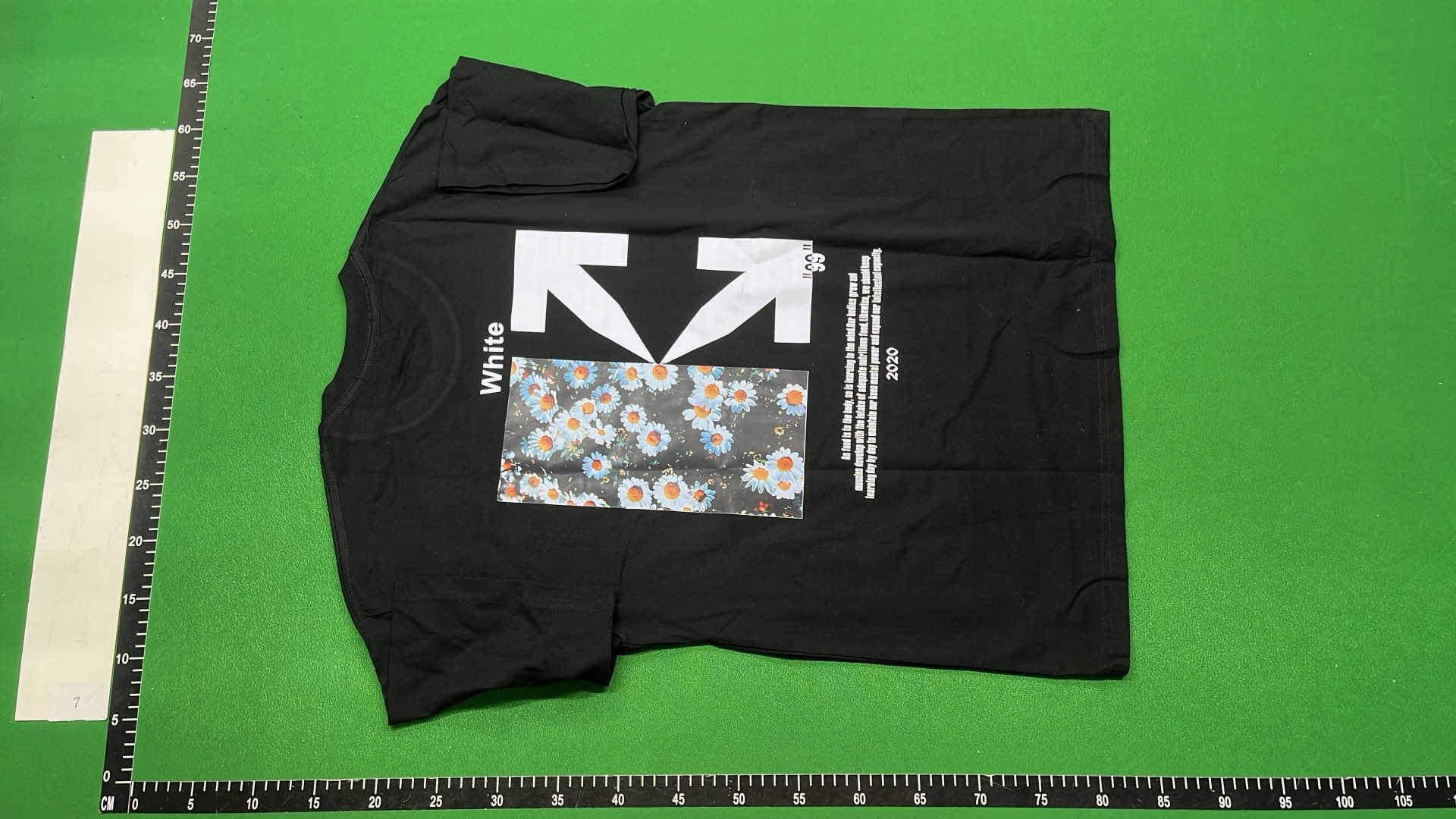 Off-White Arrow Print T-Shirts Collection