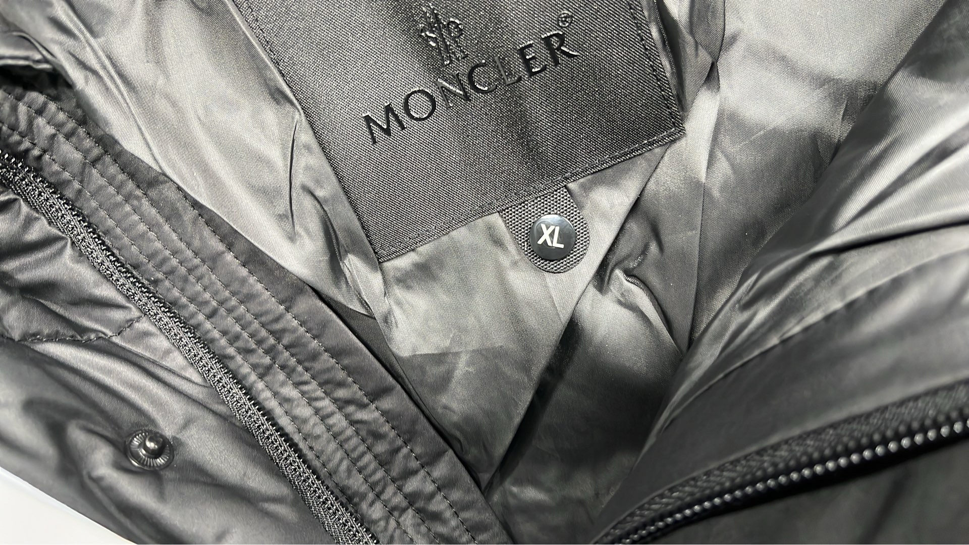 Moncler Puffer Jacket for Men Women Winter Warm Hooded Down Coat