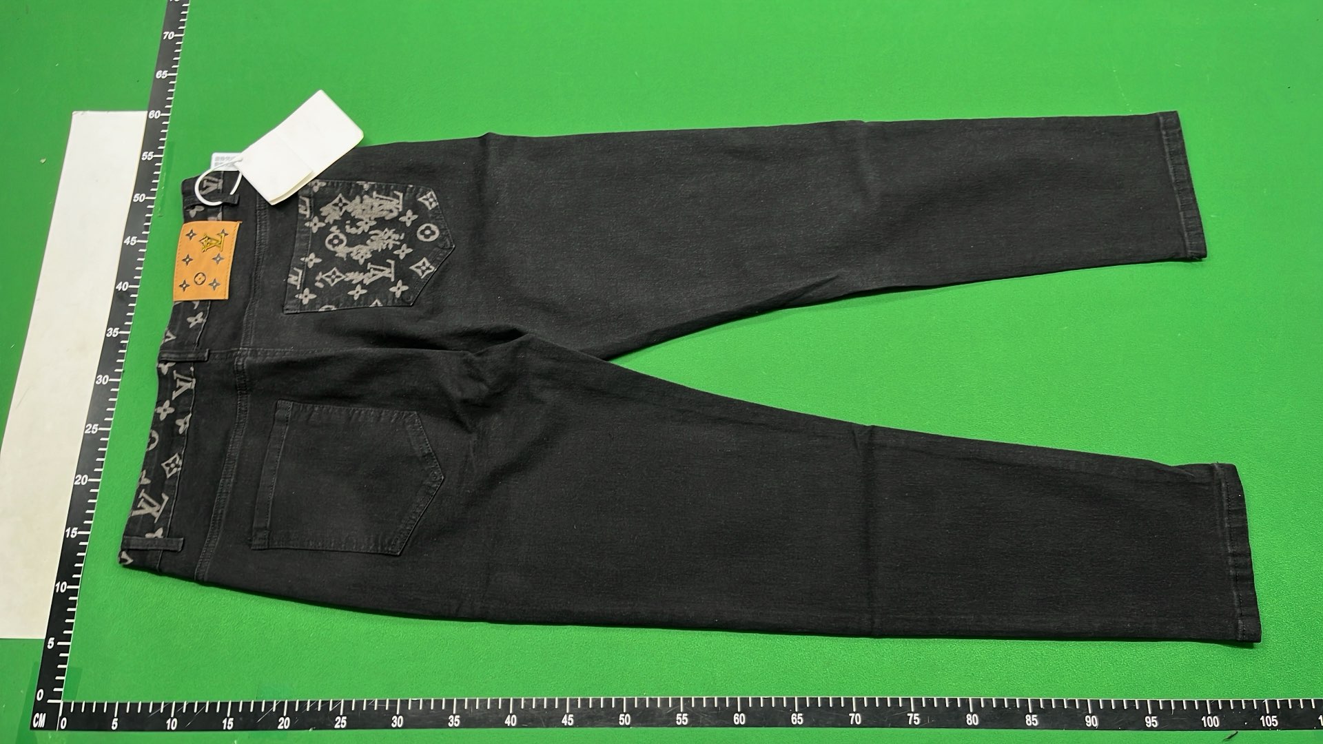 PAITO Black Straight Leg Pants for Men and Women Fashion Casual Wear