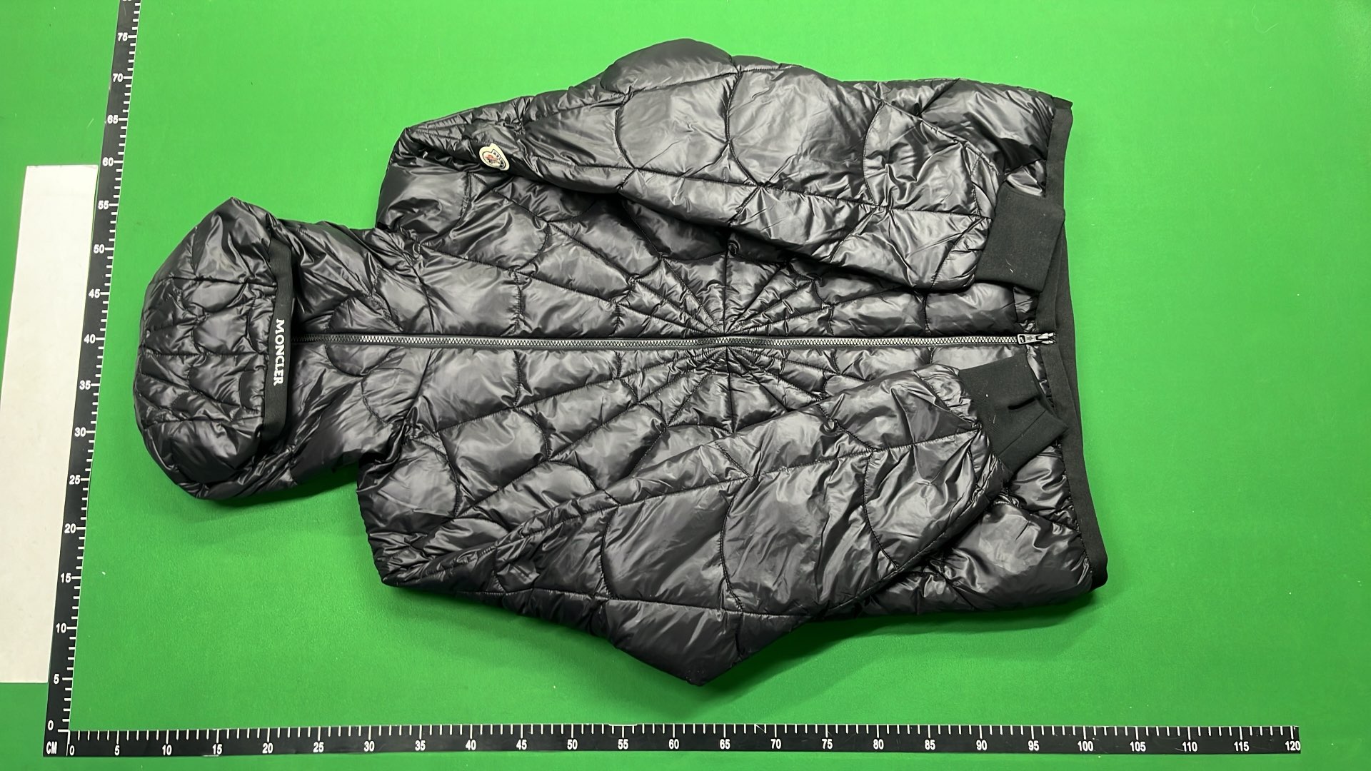 Moncler Black Hooded Puffer Jacket with Quilted Design