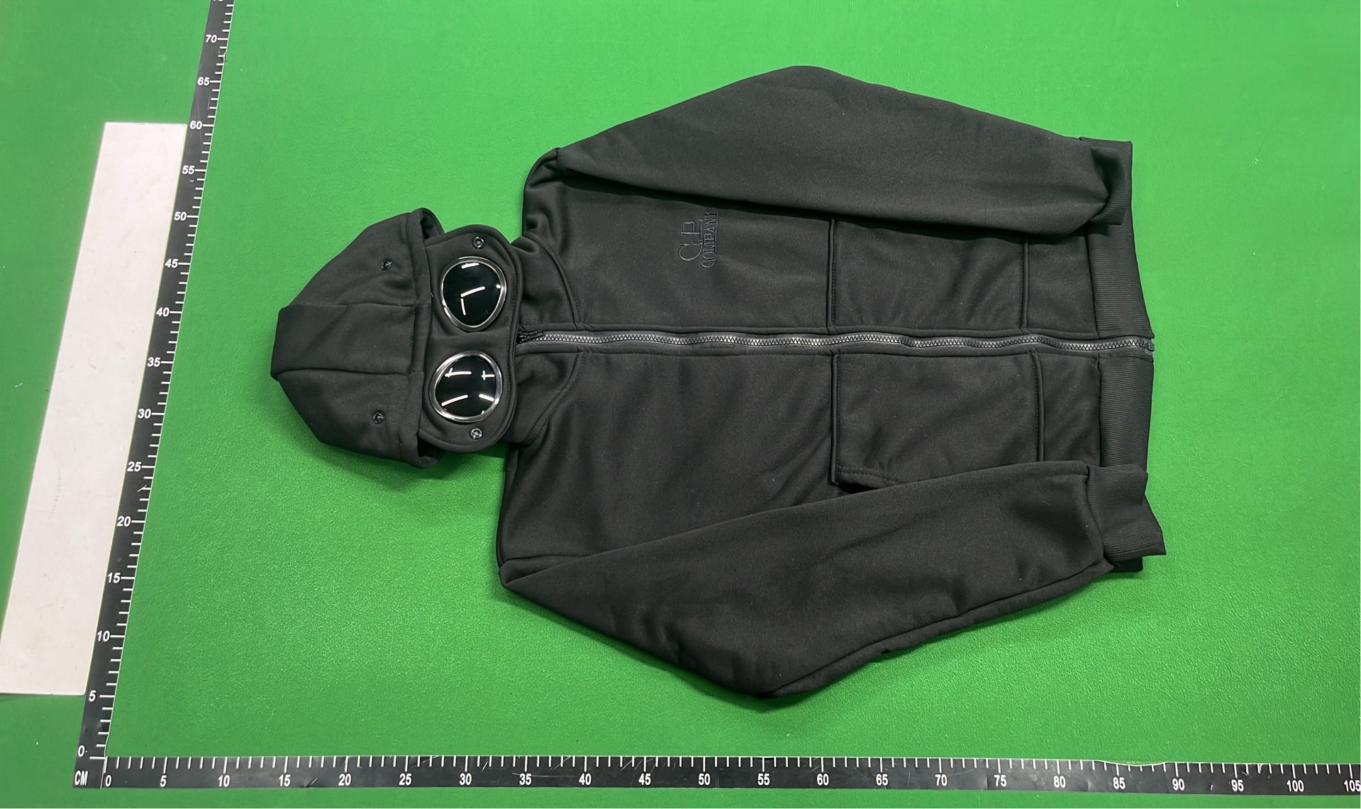 White Hooded Zip-Up Sweatshirt with Pocket Design