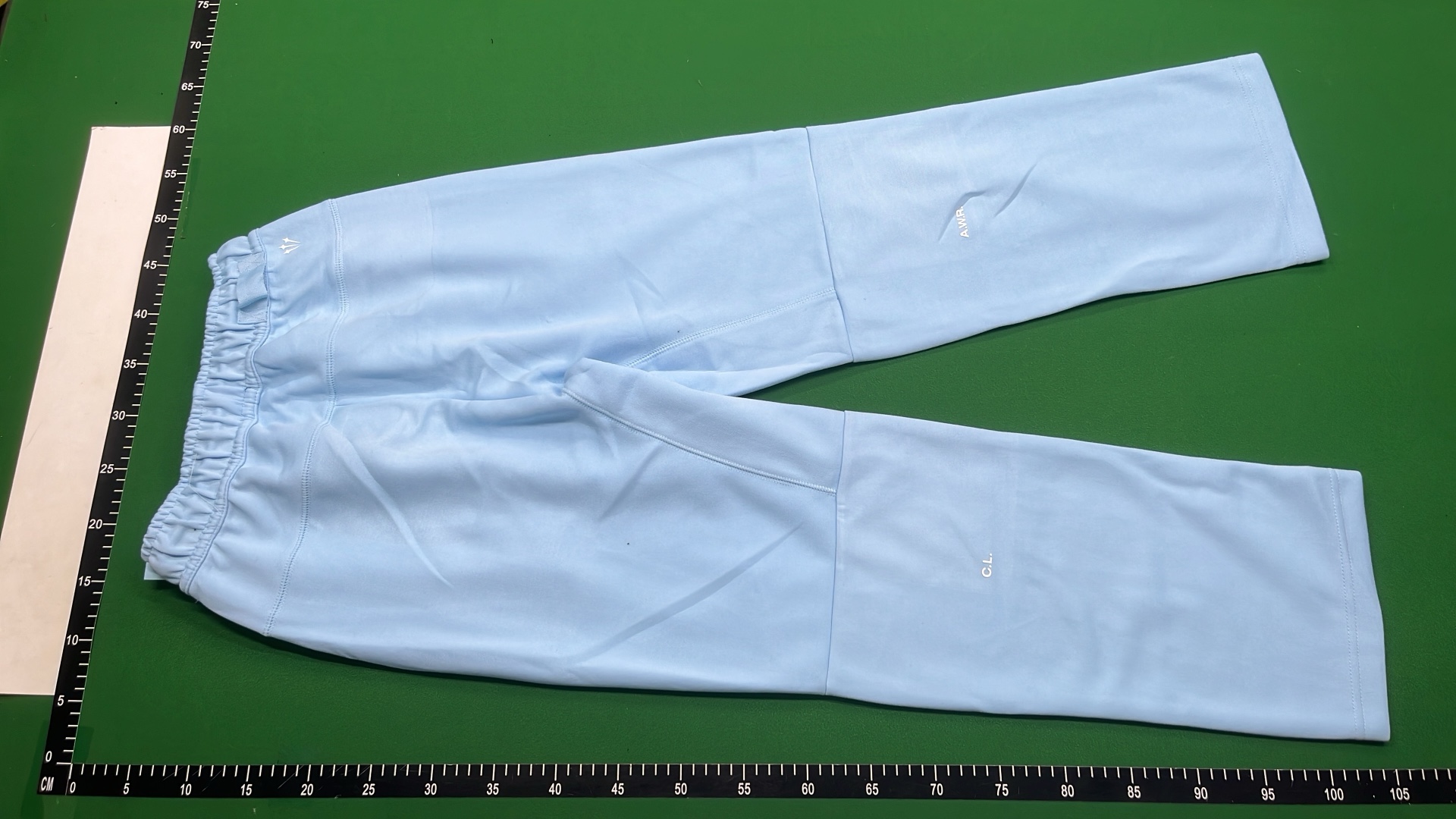 Green Hoodie and Pants Set for Casual Wear