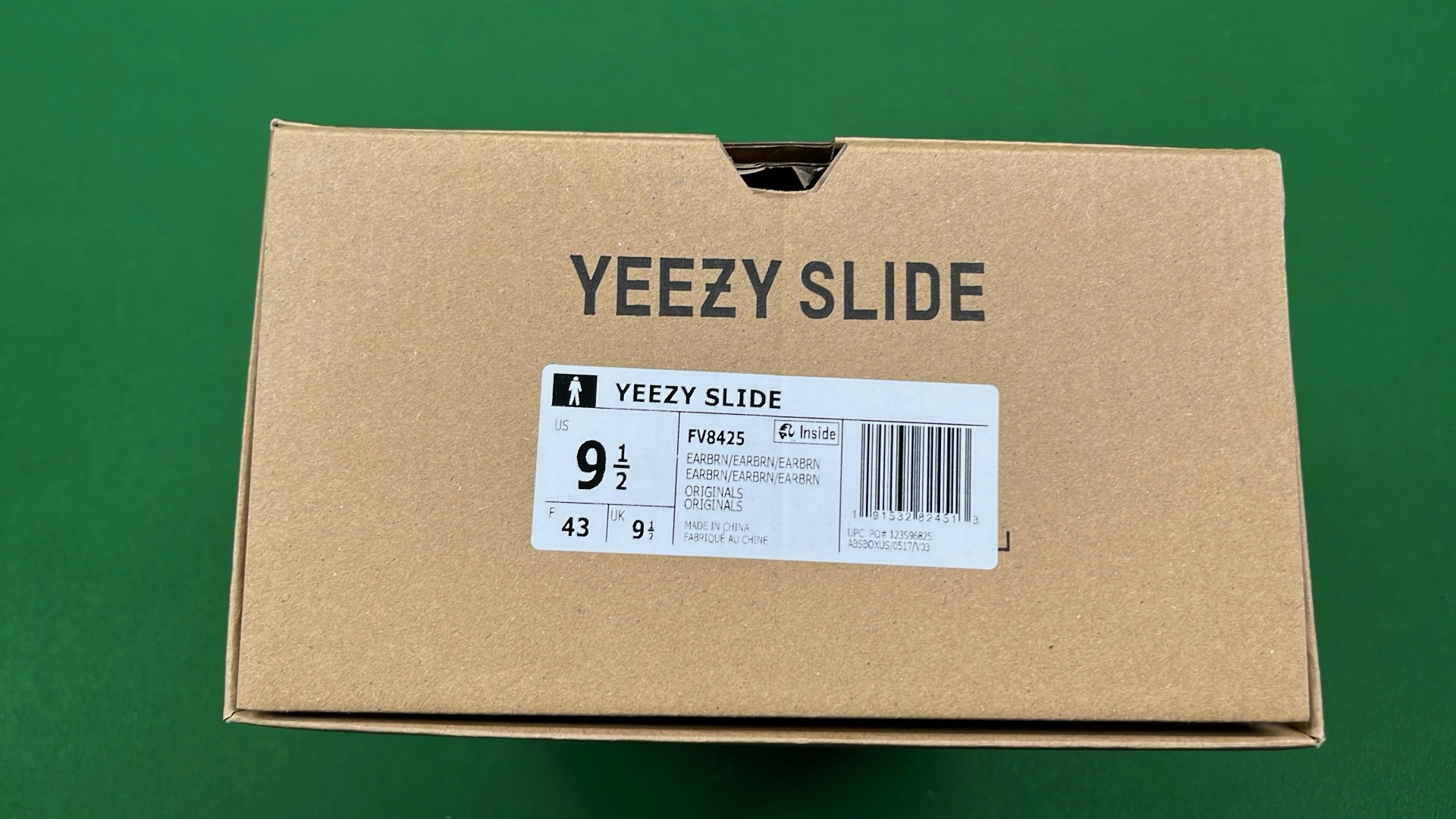 Yeezy Slide Bone Beige Sandals FZ5897