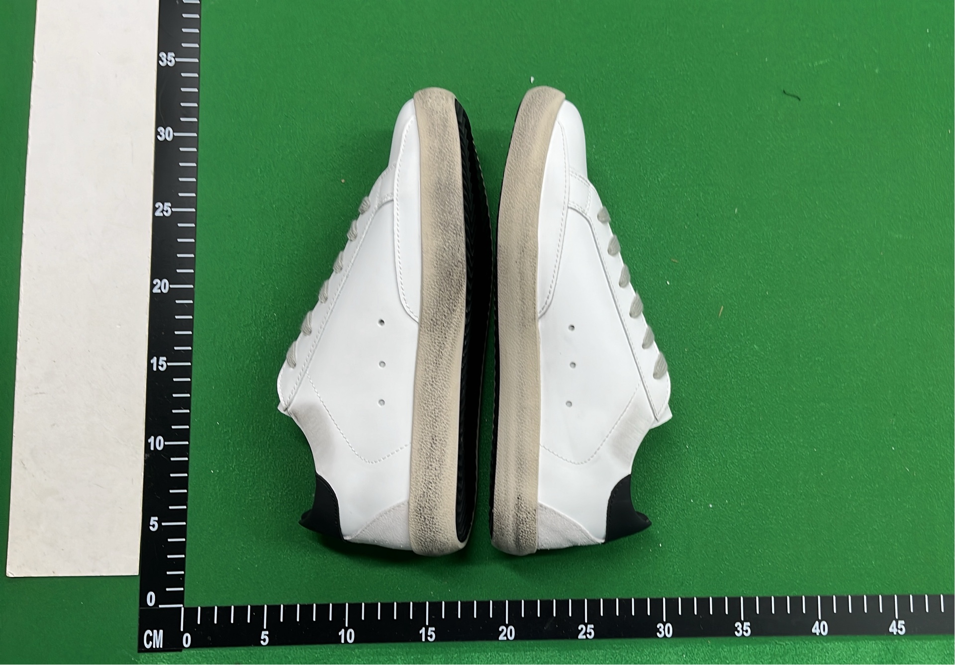 Golden Goose Super-Star Sneakers
