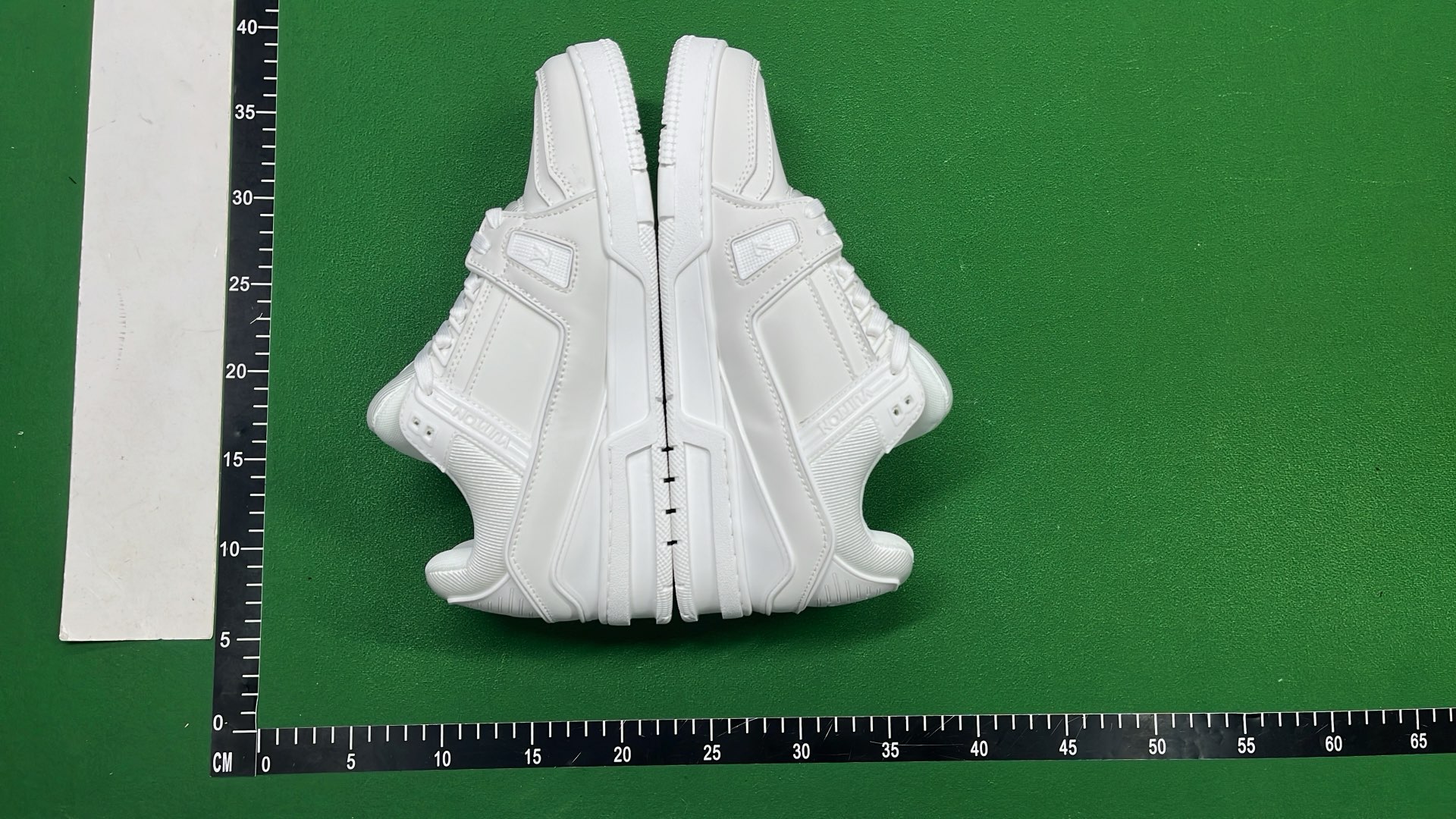 Louis Vuitton x Supreme Trainer Sneakers - Limited Edition