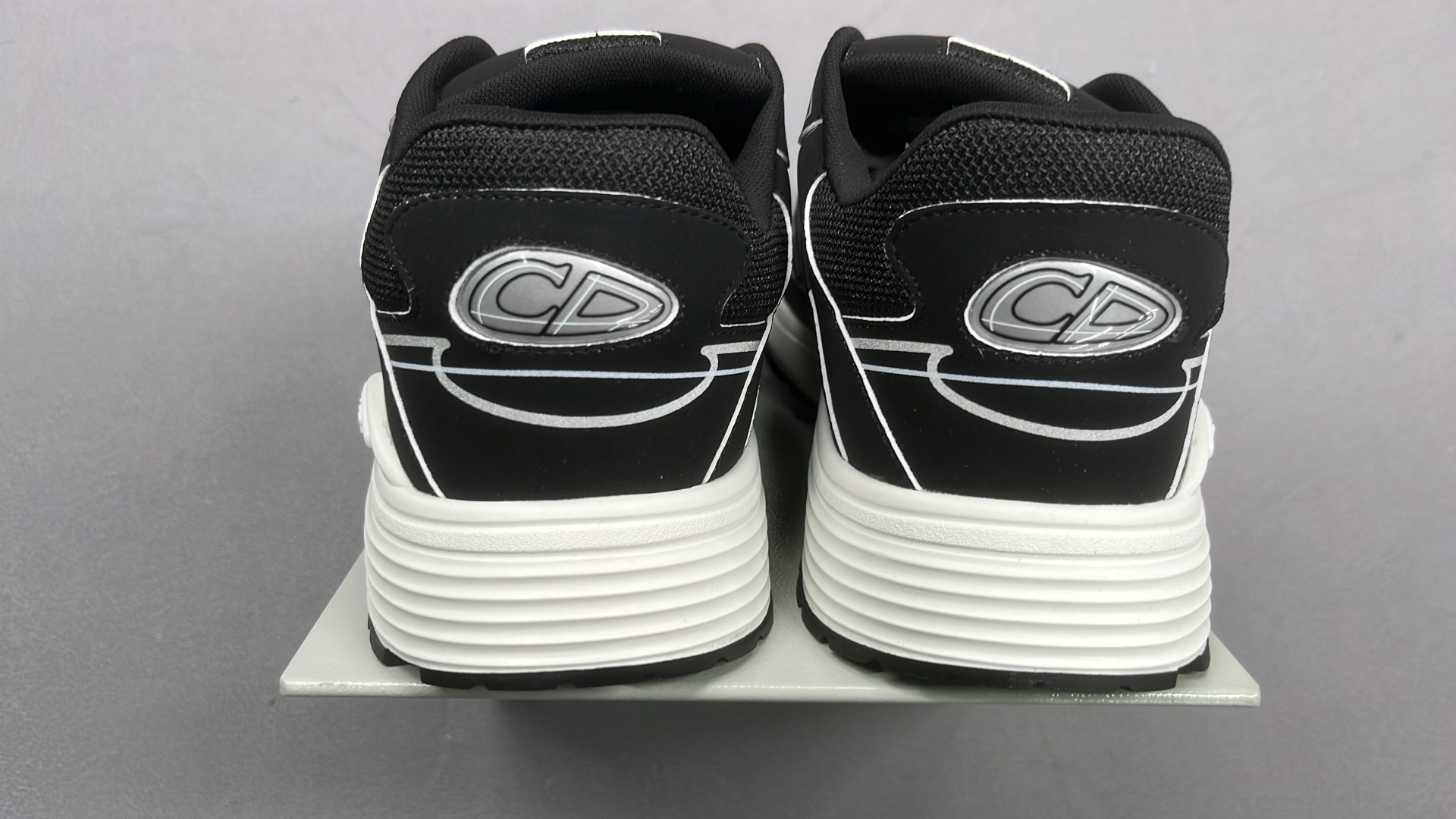 CD Brand Retro Running Shoes for Men and Women