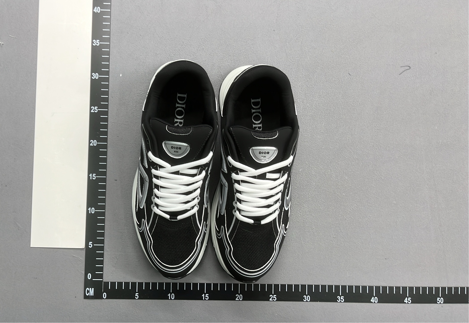 CD Brand Retro Running Shoes for Men and Women