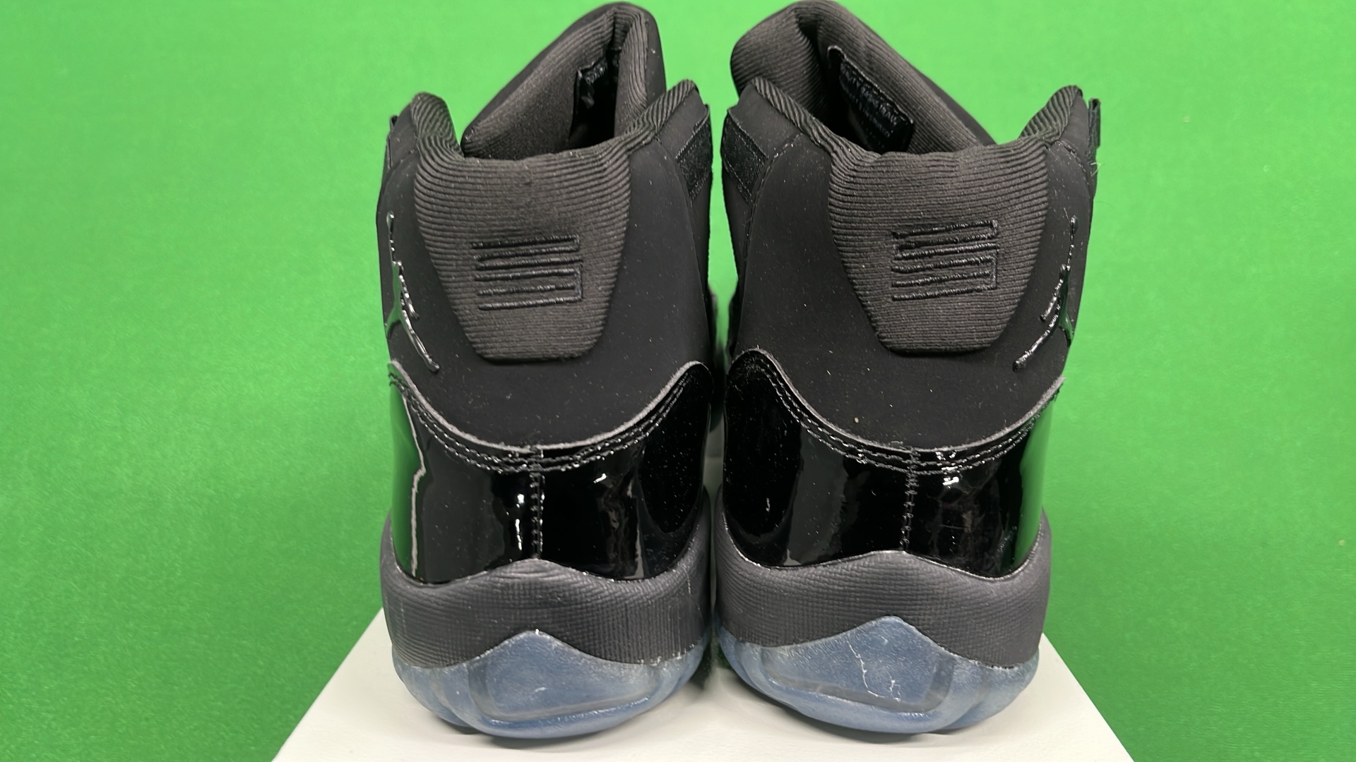 Air Jordan 11 Retro - Premium Basketball Sneakers