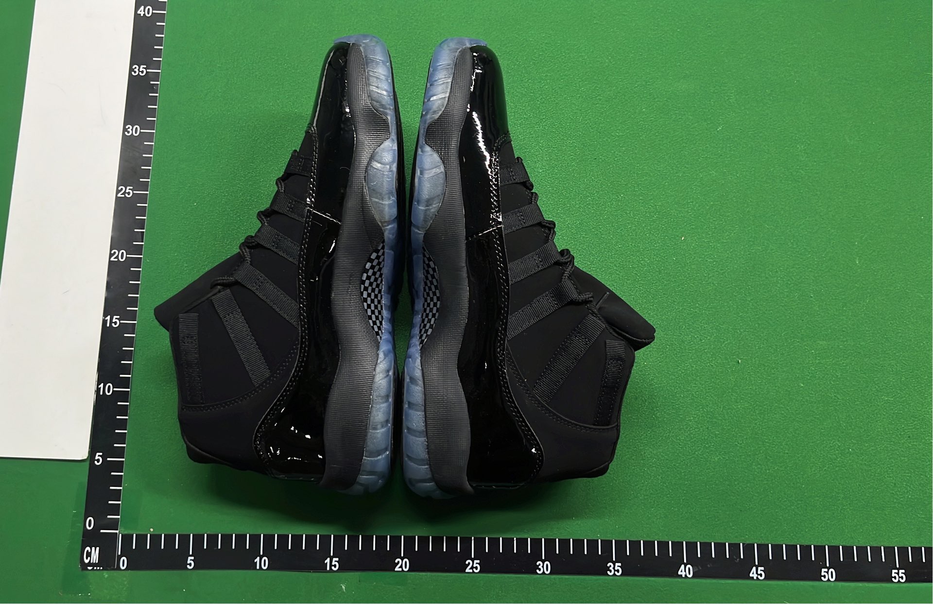 Air Jordan 11 Retro - Premium Basketball Sneakers
