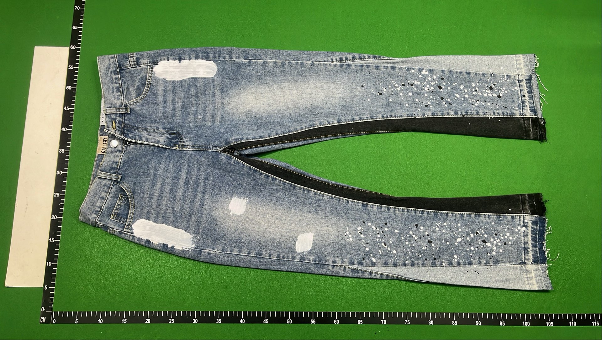 Ripped Denim Jeans for Men - Fashionable & Comfortable