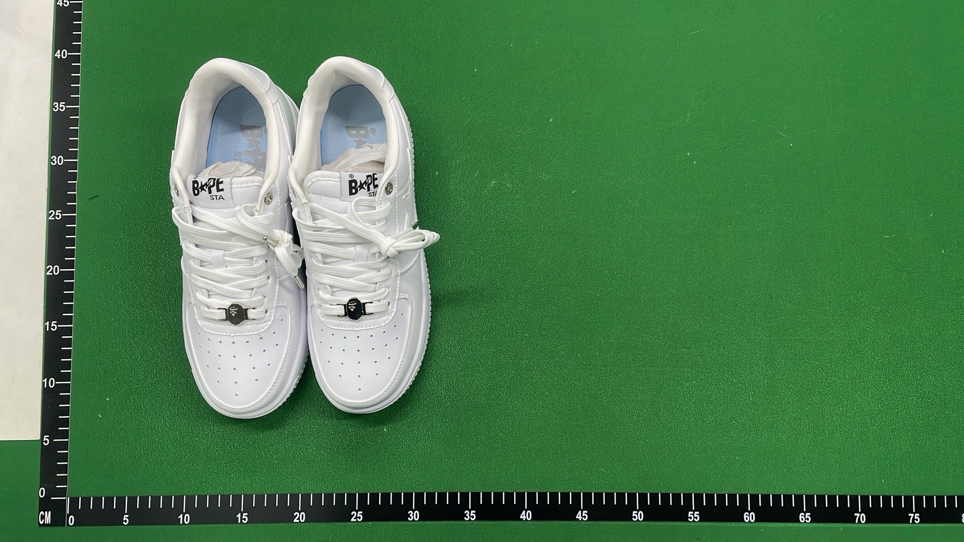 BAPE Star Logo Sneakers 2404WAYQTG