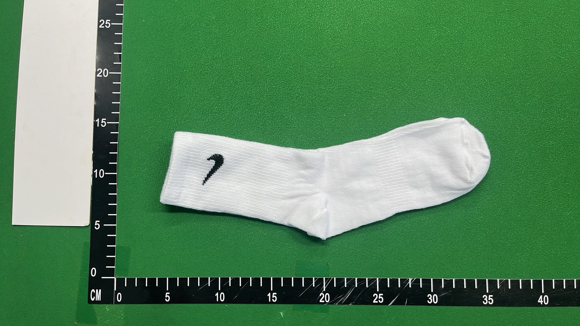 Nike Socks for Men and Women - Cotton Blend Crew Socks