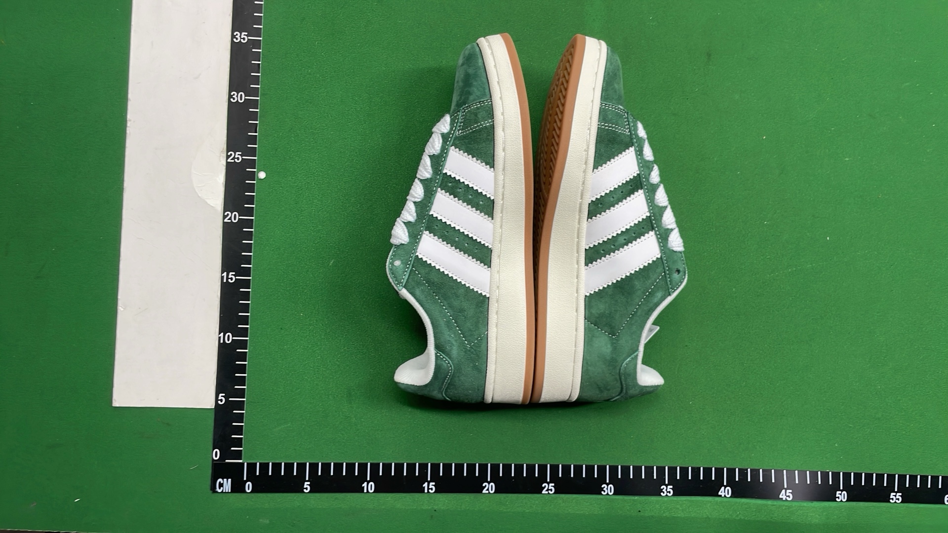 Adidas Campus Sneakers - Classic Style in Multiple Colors