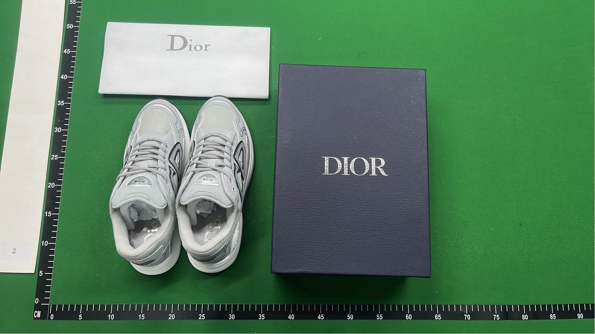Dior B30 （10+）  in the Best OopBuy Spreadsheet QC photos