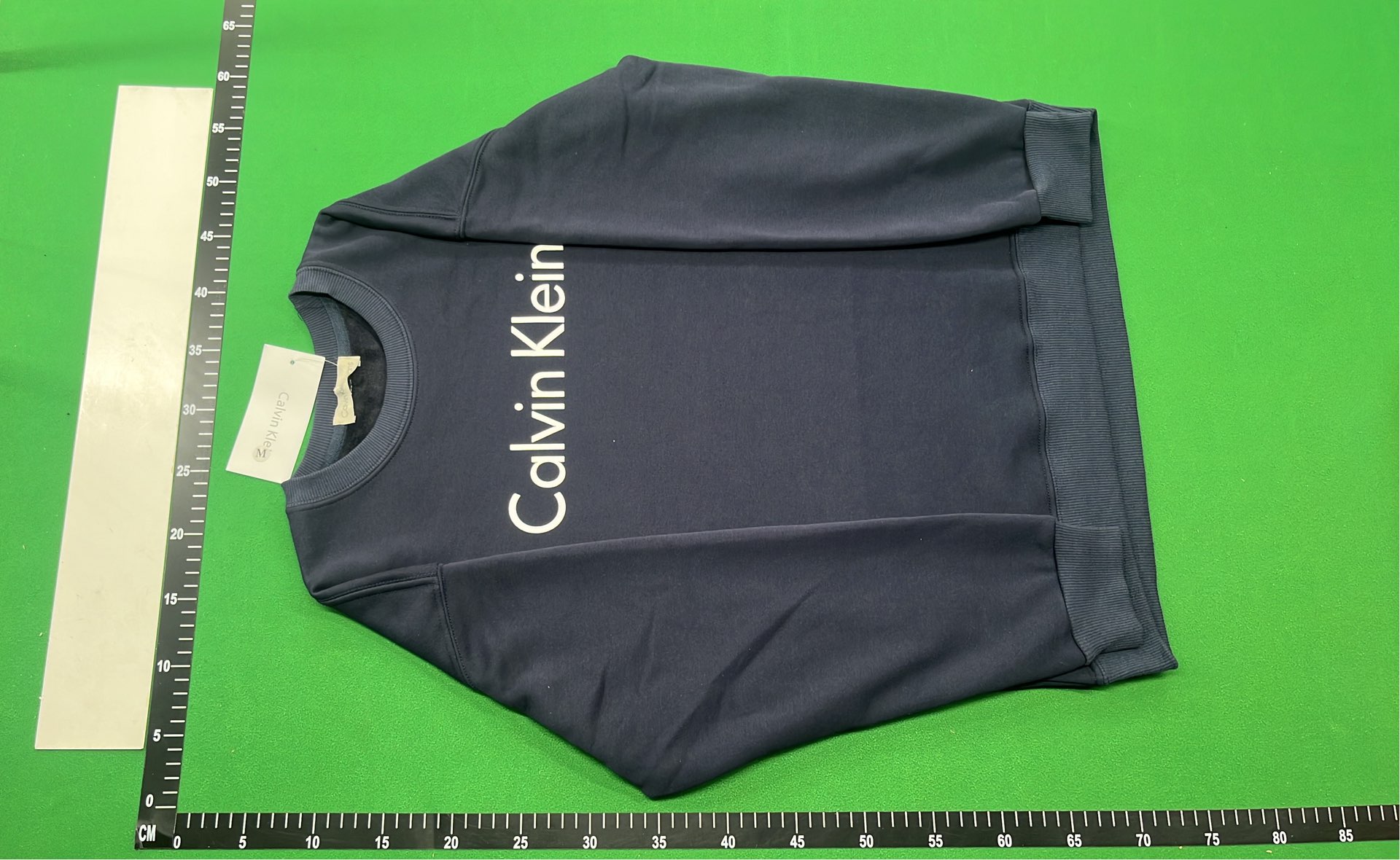 Calvin Klein Logo Sweatshirt - Classic Crewneck in Multiple Colors