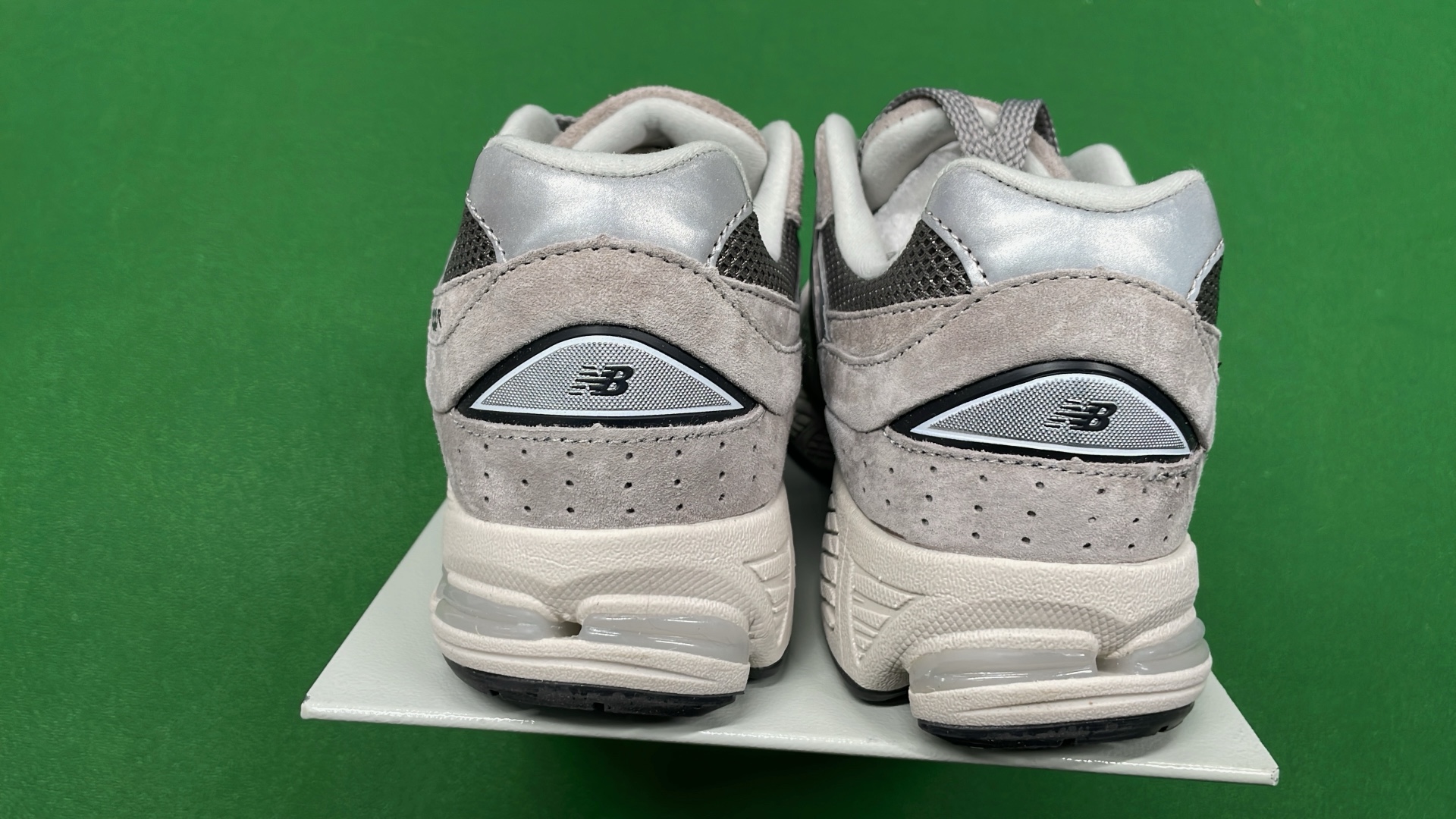 KT-2002R Customizable Pattern Sneakers - Unique Design Shoes