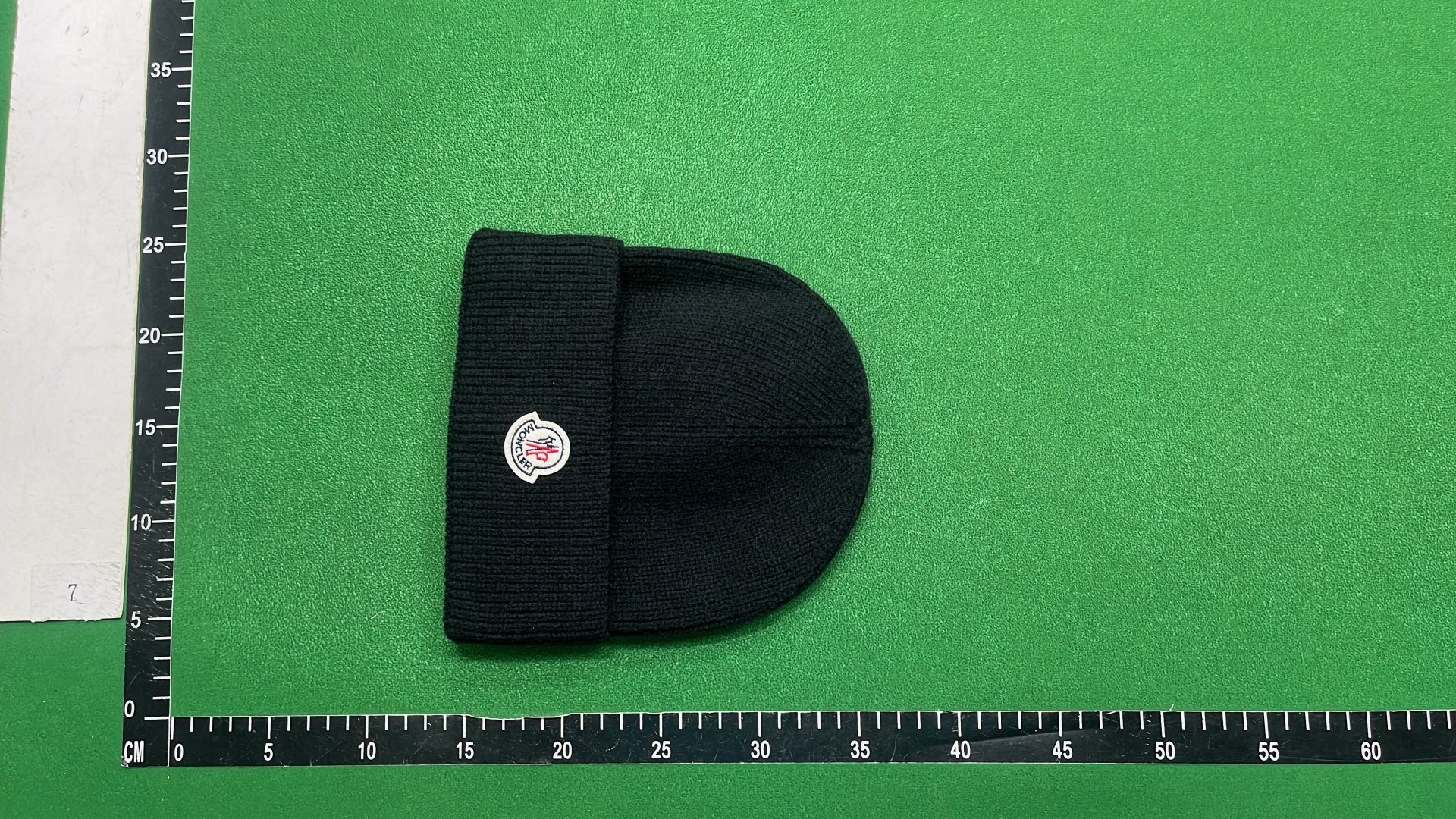 monclar beanie Hat  in the Best OopBuy Spreadsheet QC photos