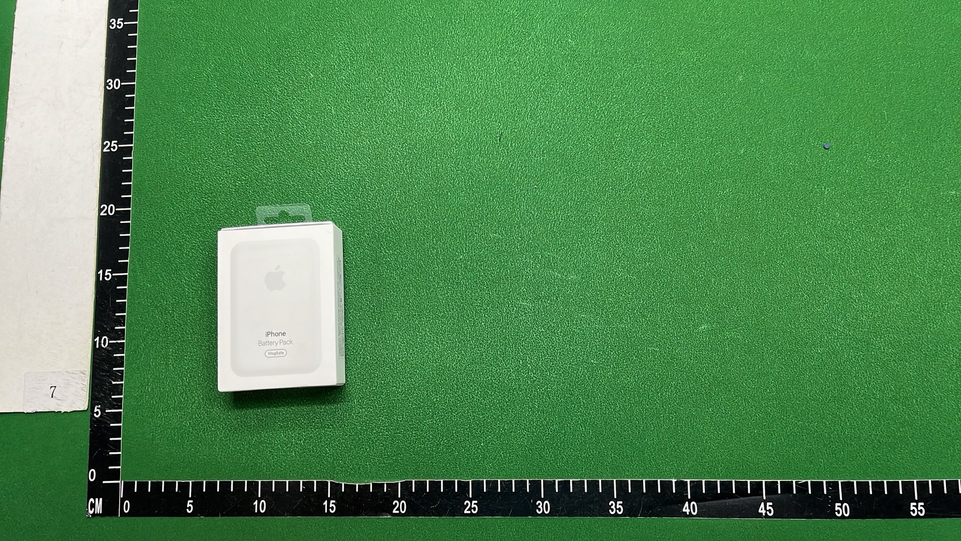 Anker 5K Magnetic Wireless Power Bank for iPhone 12/13/14