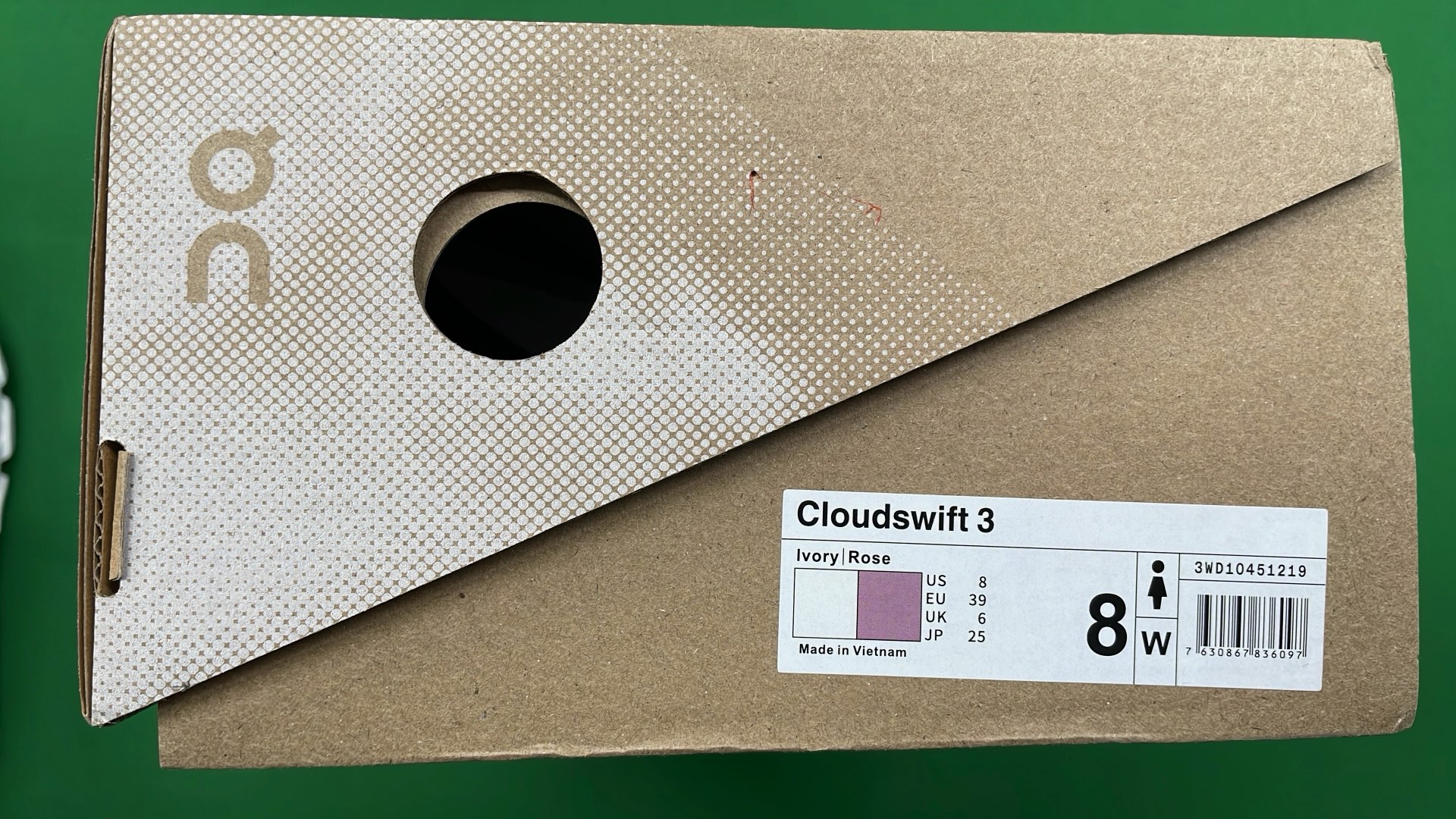 On Cloud 5 Running Shoes - Lightweight Comfort for Runners