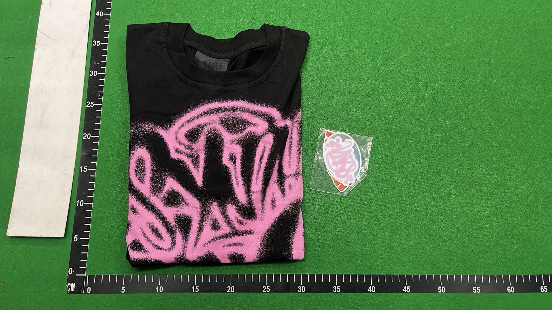 Pink Graffiti Bunny T-Shirt Black