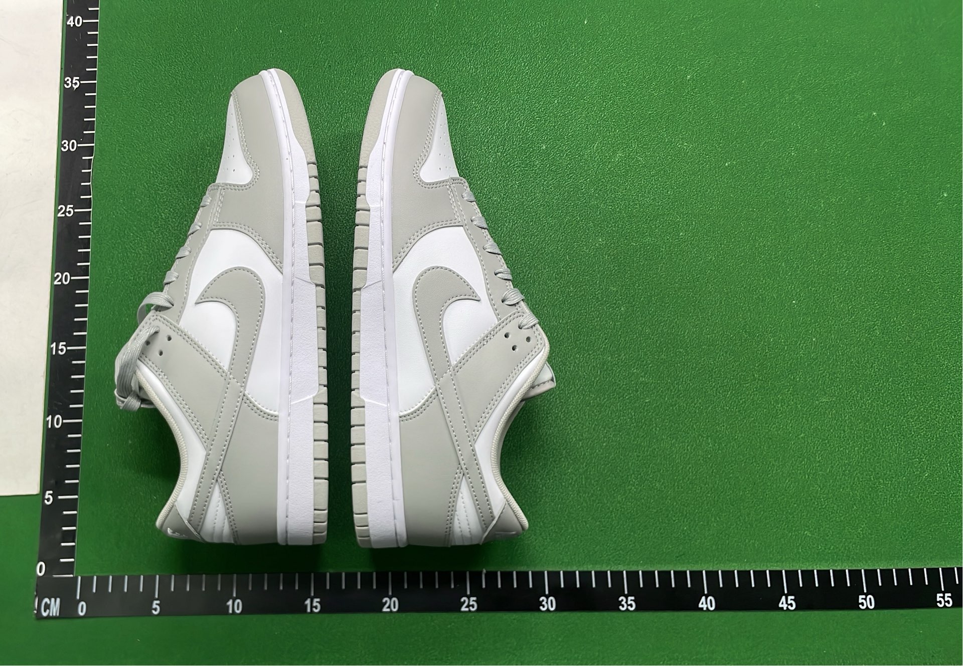 Nike Dunk Low Retro Shoes Collection