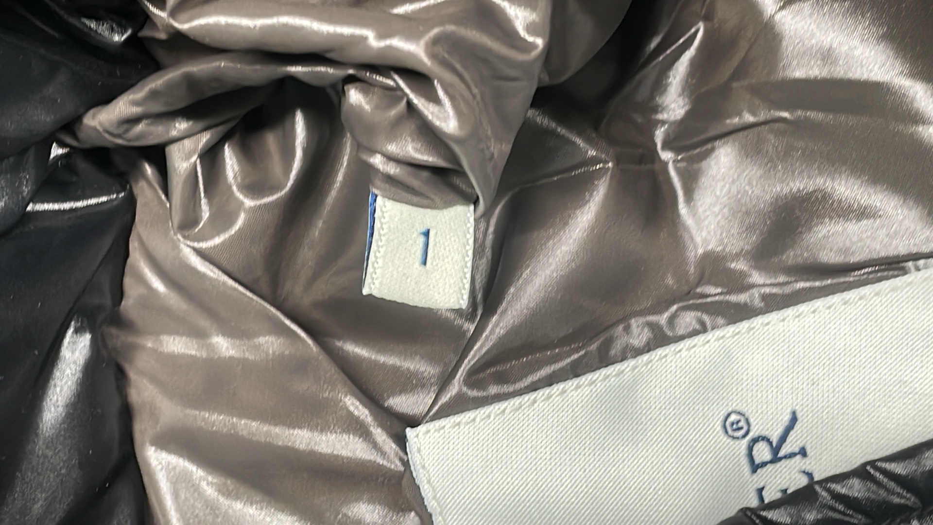 Moncler Black Puffer Jacket with Hood and Logo Patch