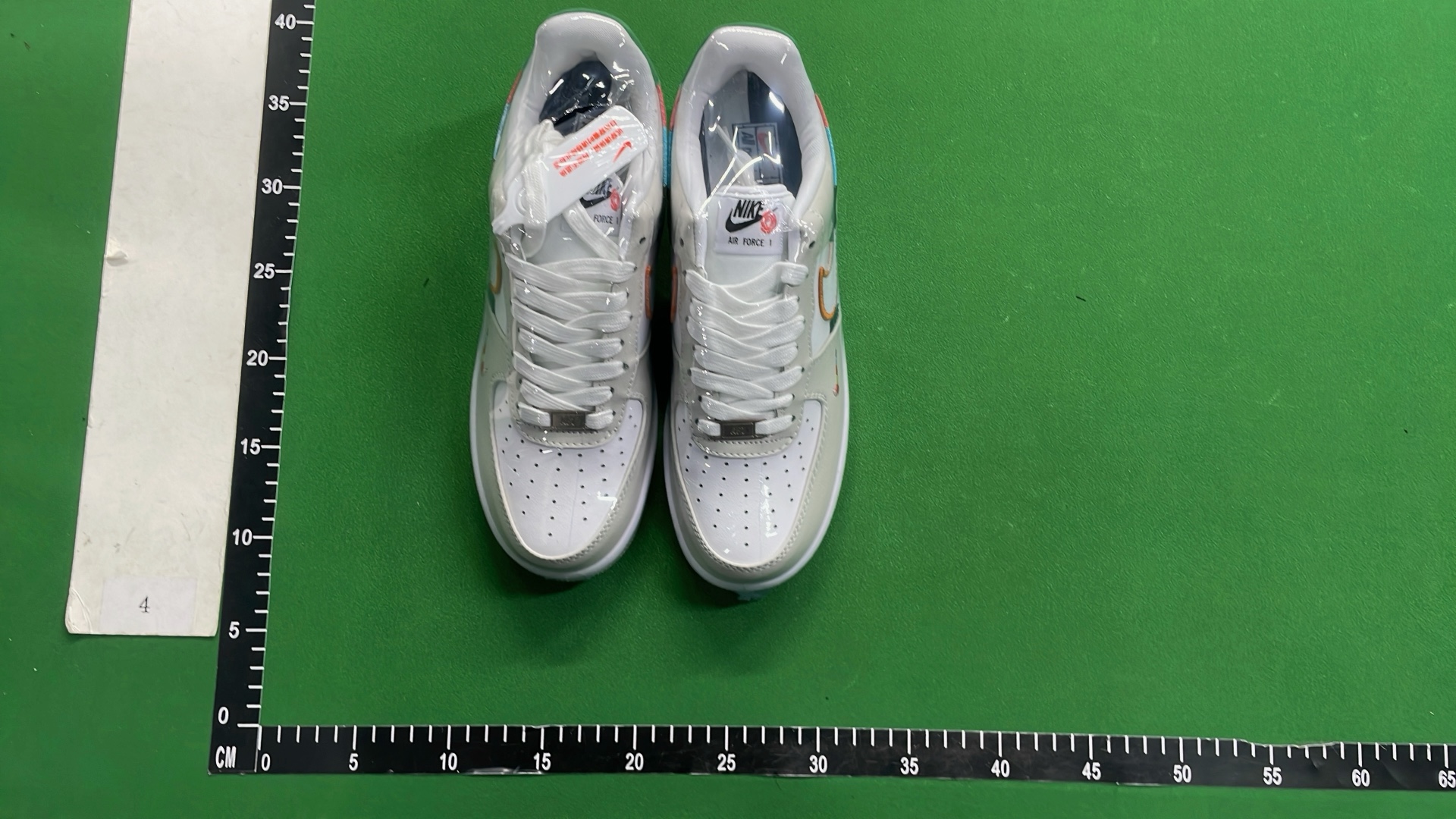 Nike Air Force 1 Low Sneakers - Classic Street Style