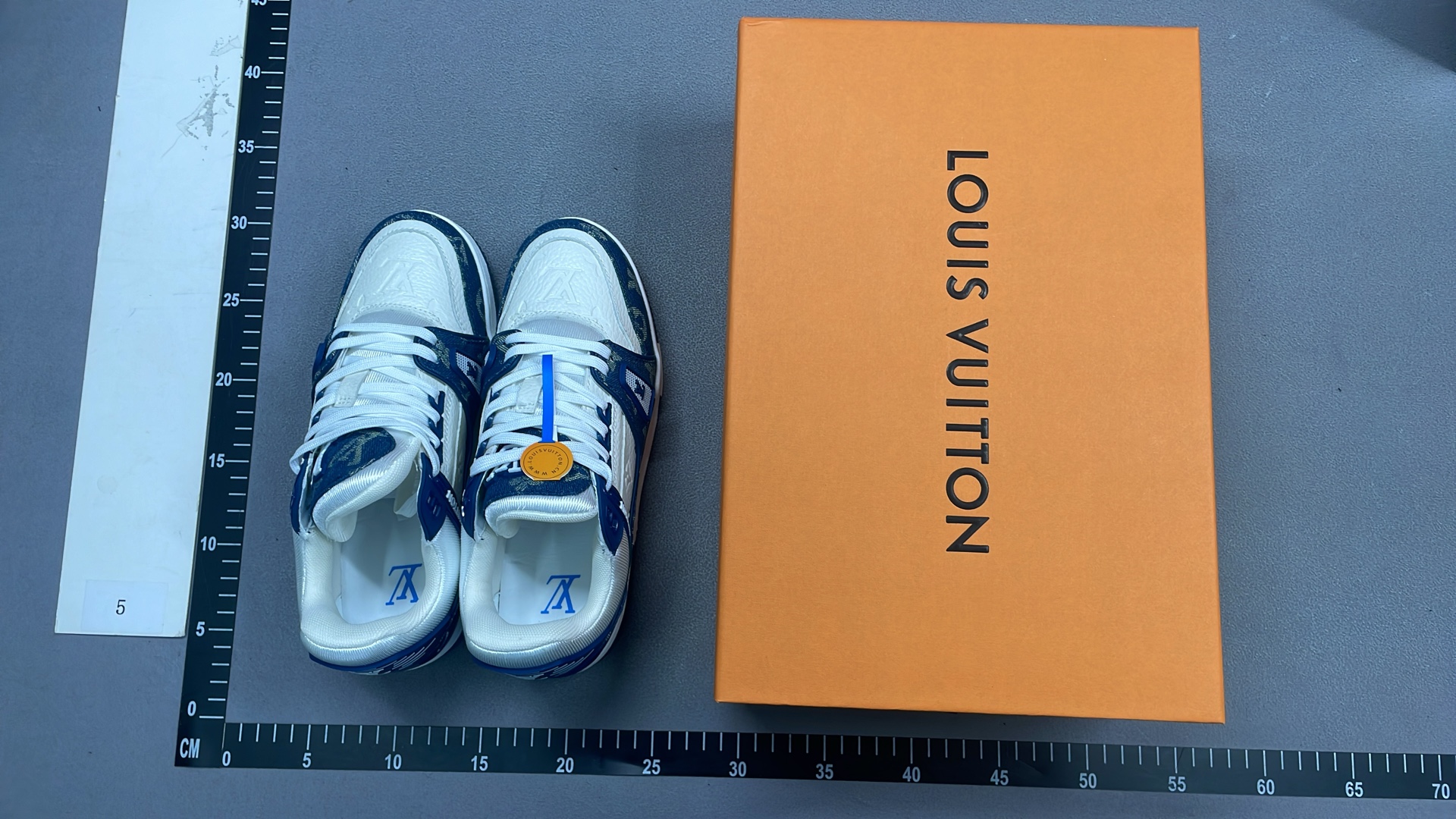 LV Sneakers for Men and Women
