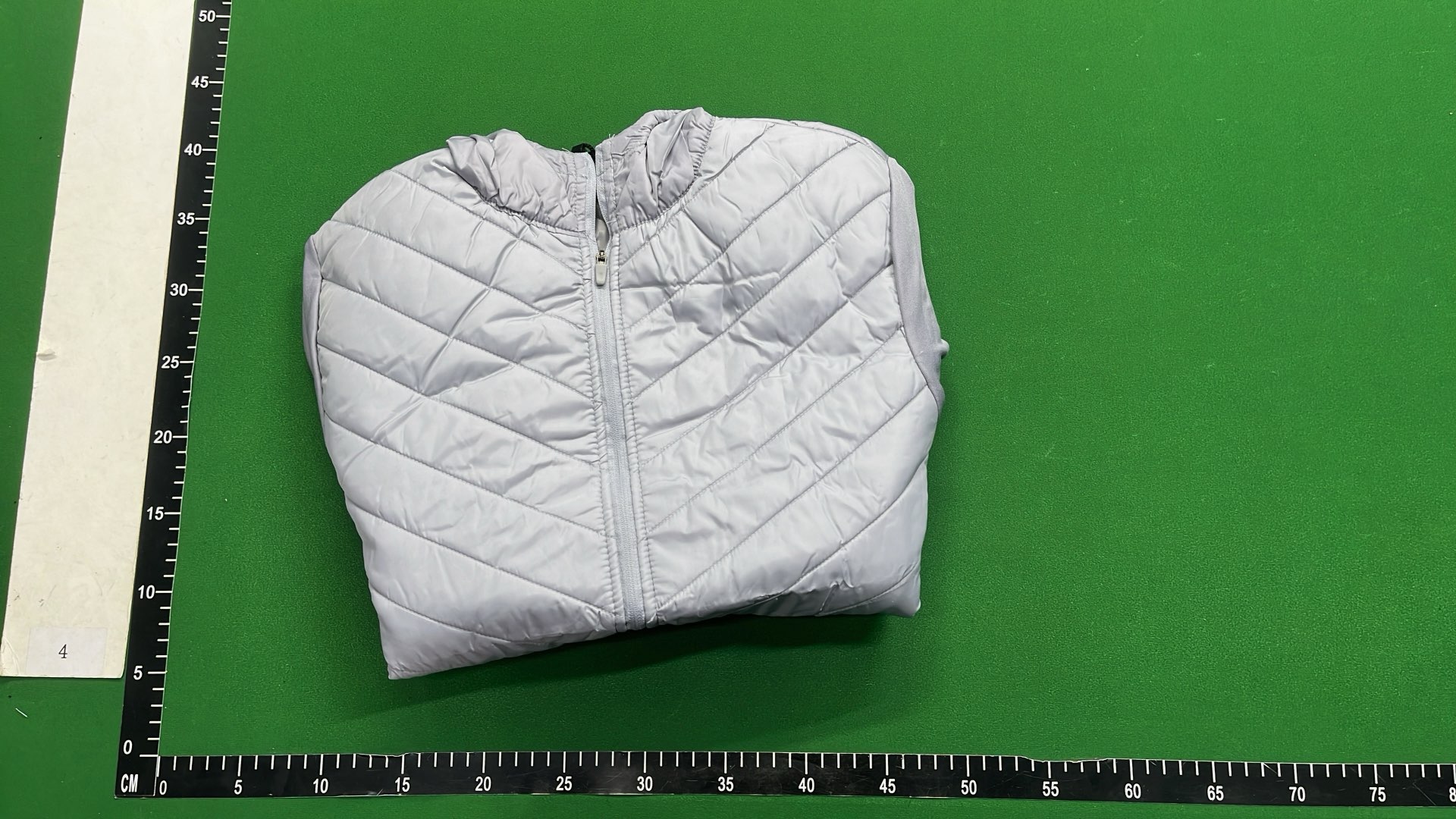 Nike Men's Hooded Quilted Jacket with Full Zip and Reflective Logo