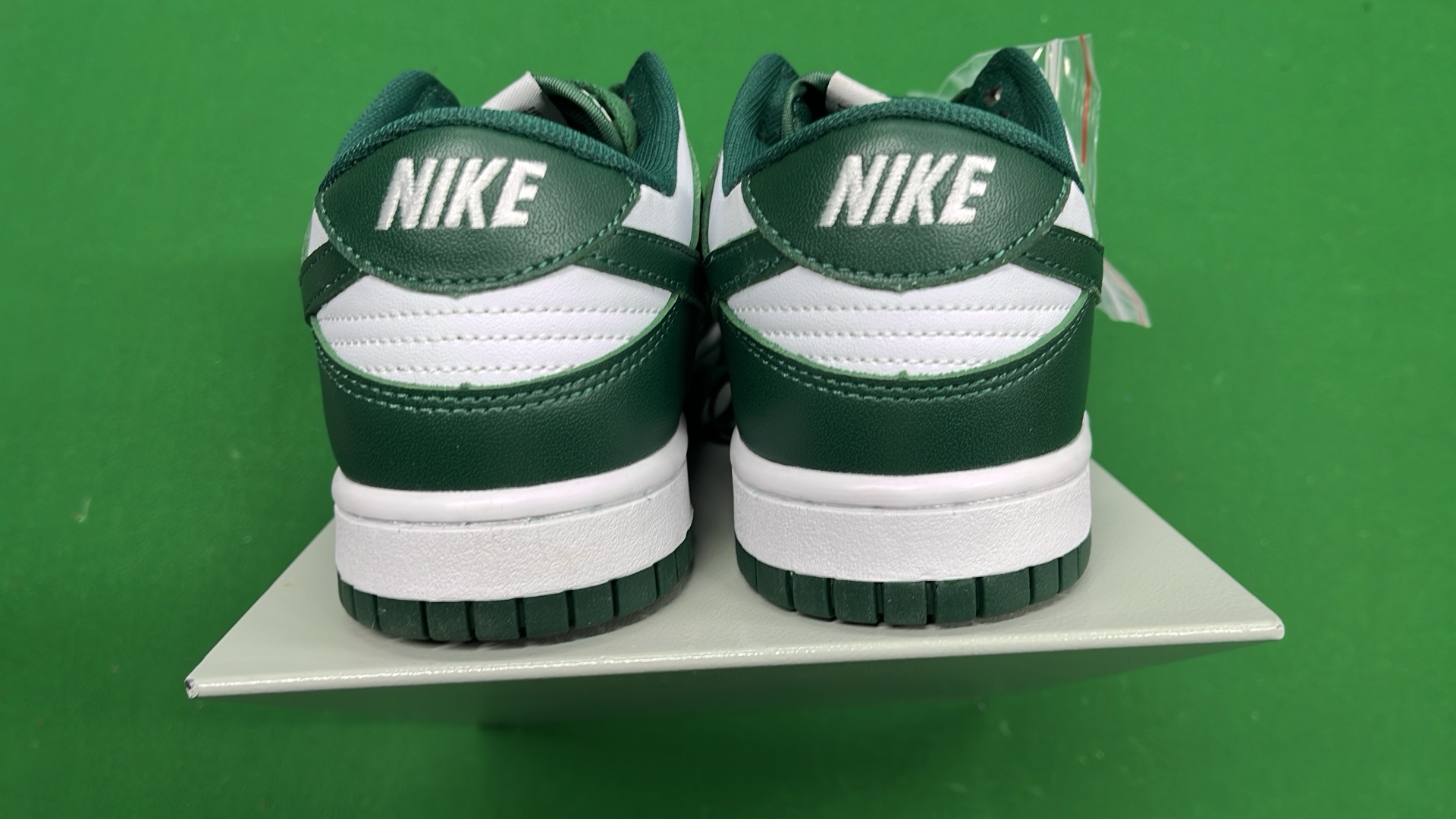 Nike Dunk Low Sneakers - Classic Street Style