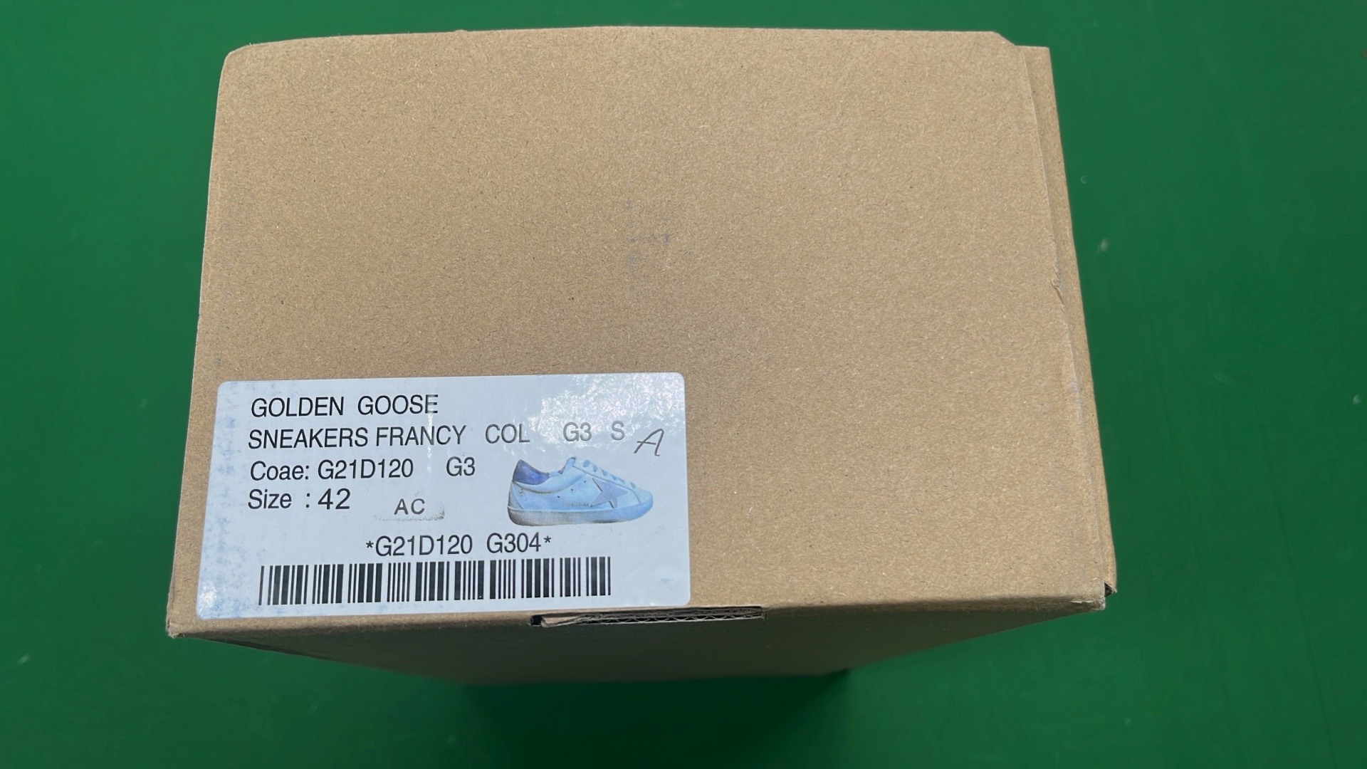 Golden Goose GGDB/SSTAR White Sneakers with Glitter Star