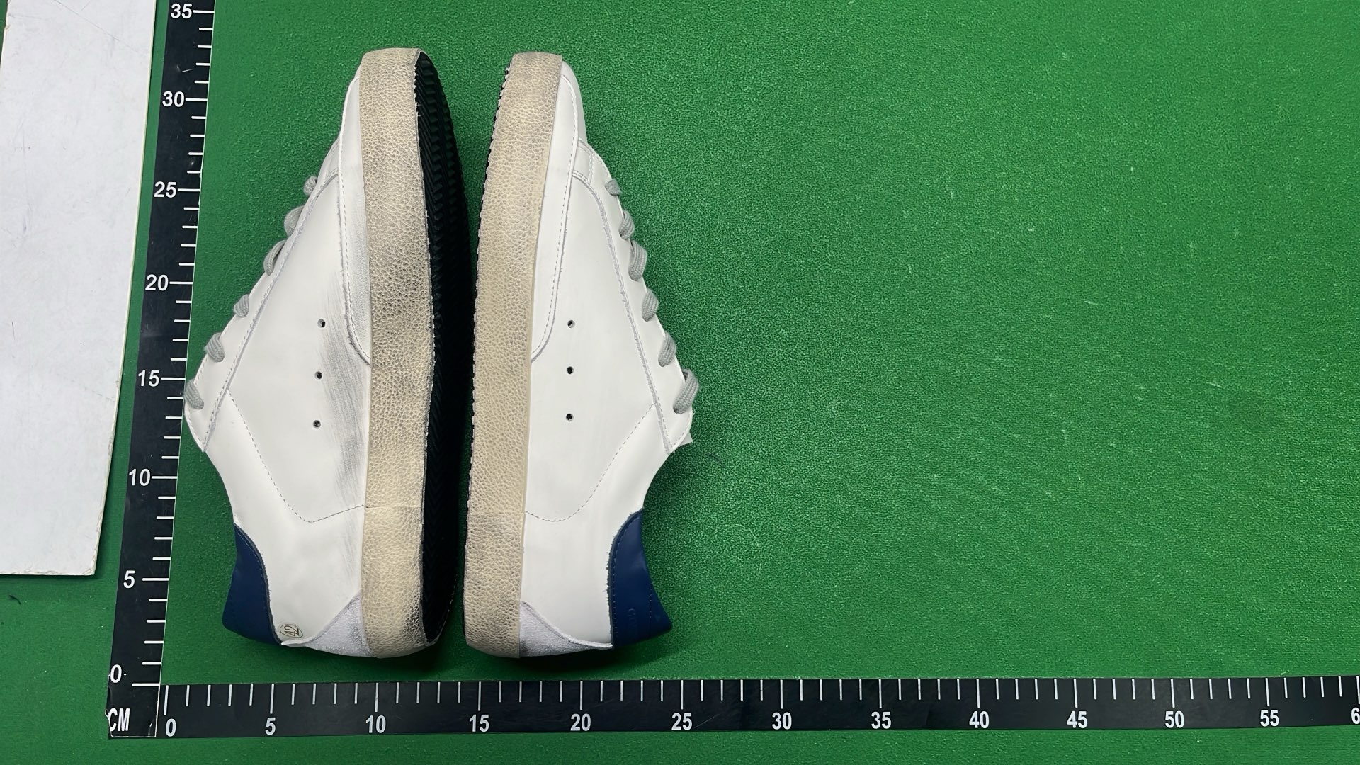 Golden Goose GGDB/SSTAR White Sneakers with Glitter Star