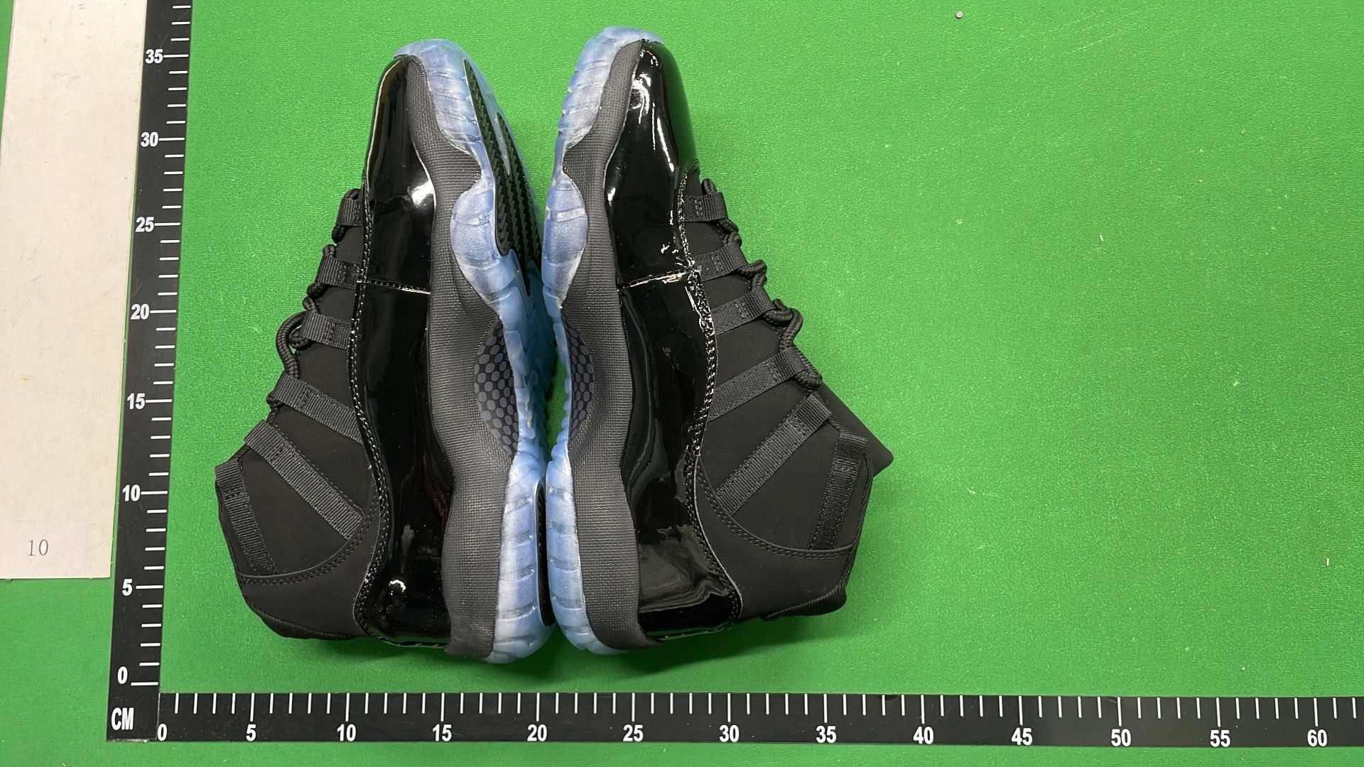 Air Jordan 11 Retro White Black Concord Men's Basketball Shoes