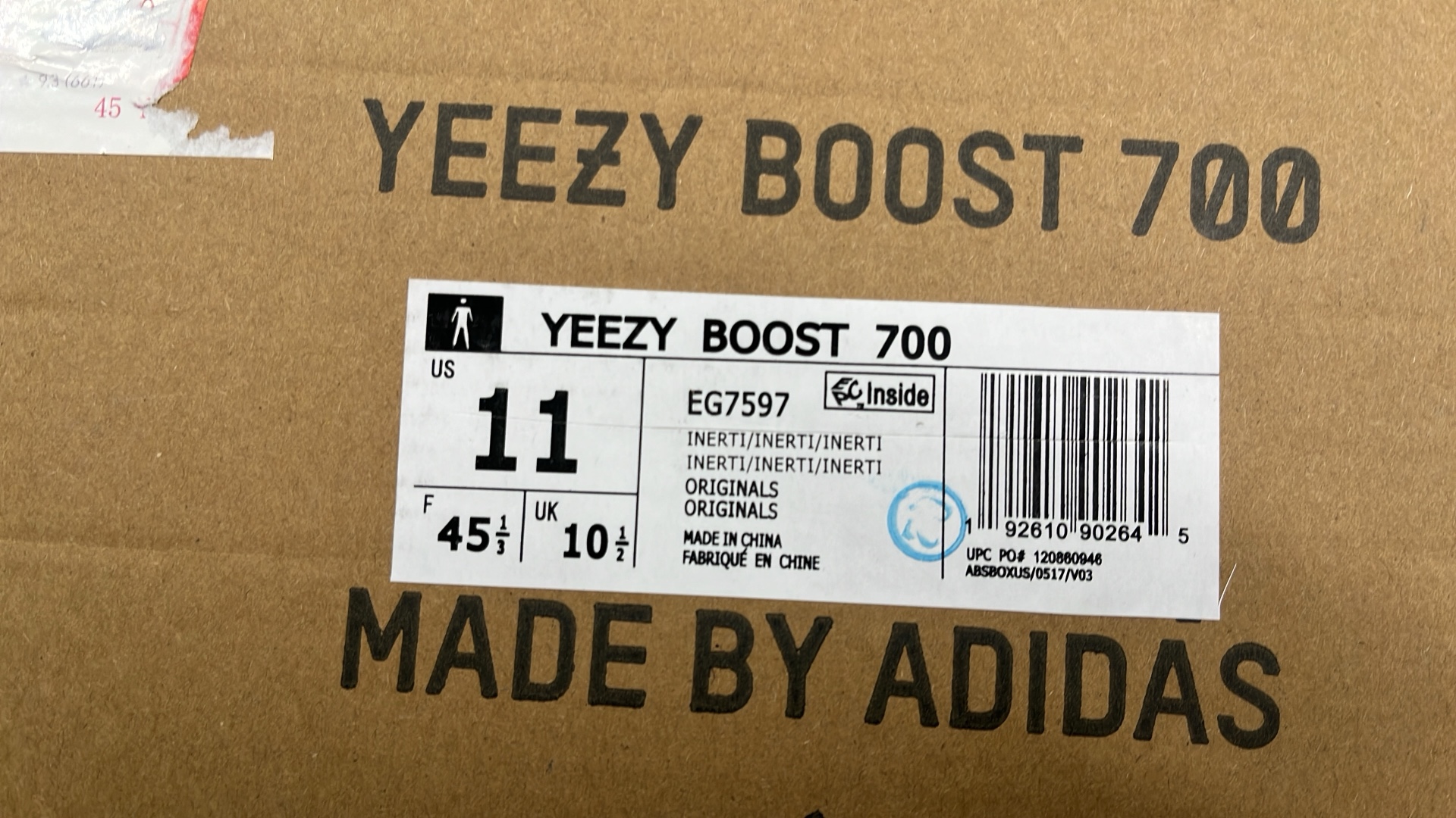 Yeezy 700 V3 Alabaster Sneakers