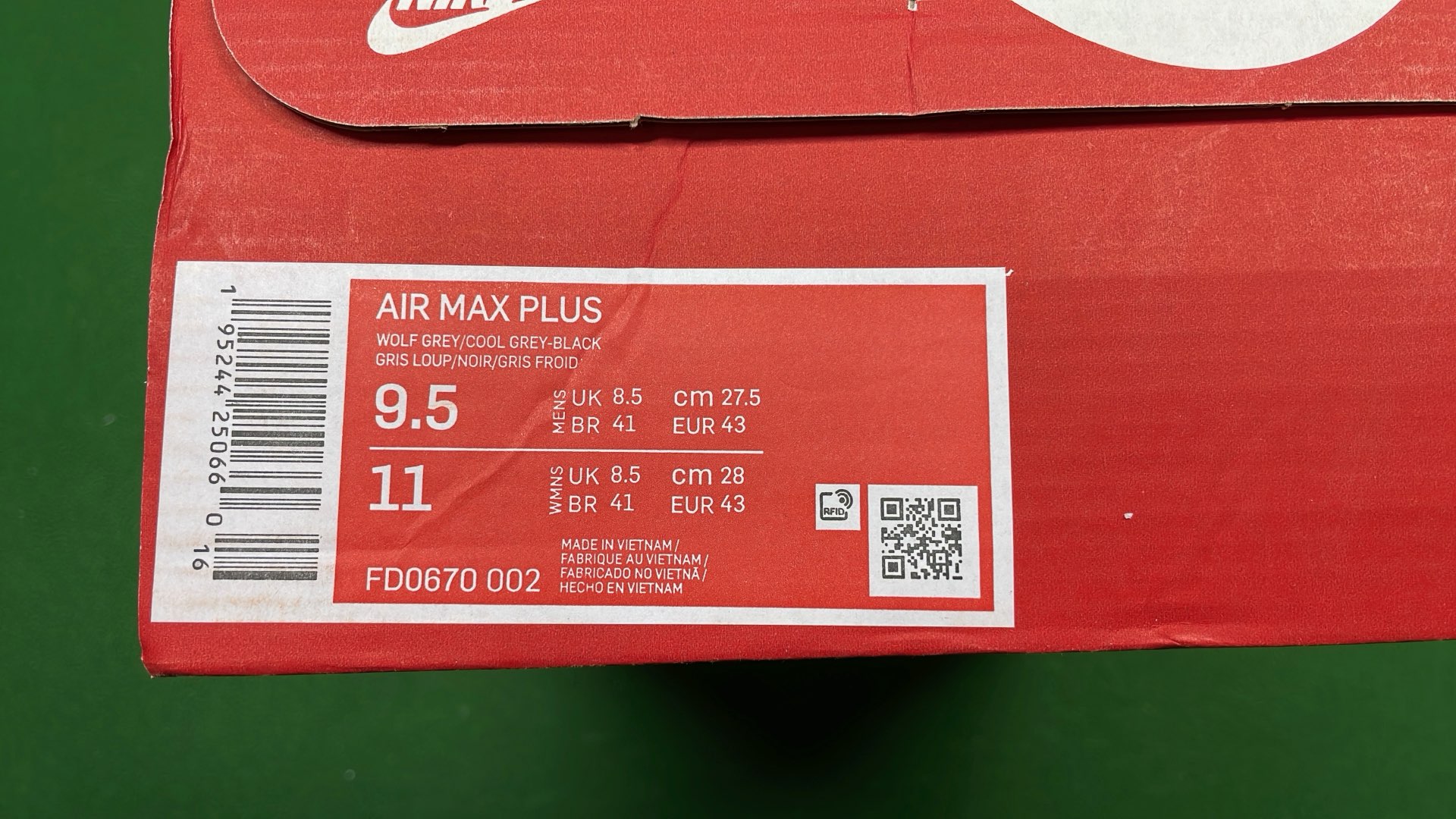 Nike Air Max Plus TN Sneakers for Men and Women