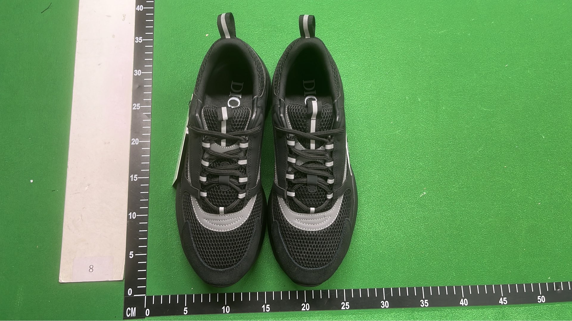 1:1 Batch DIOR B22 Shoes-1  in the Best OopBuy Spreadsheet QC photos