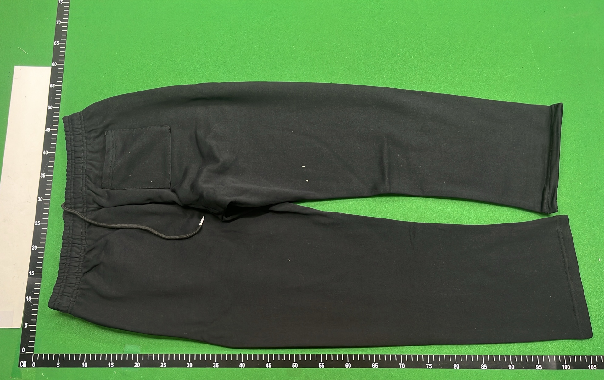 Black Elastic Waist Pants for Comfortable Wear