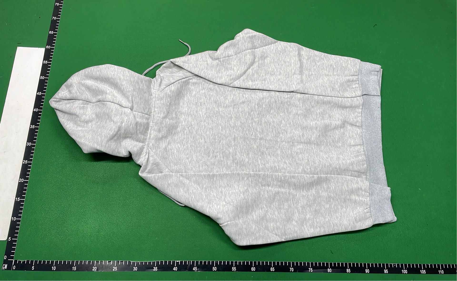 TRAPSTAR Hoodie & Pants Set - Fashionable Sweatshirt Tracksuit for Men and Women
