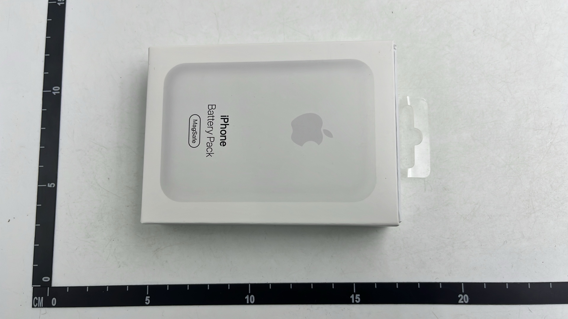 Anker 5K Magnetic Wireless Power Bank for iPhone 12/13/14