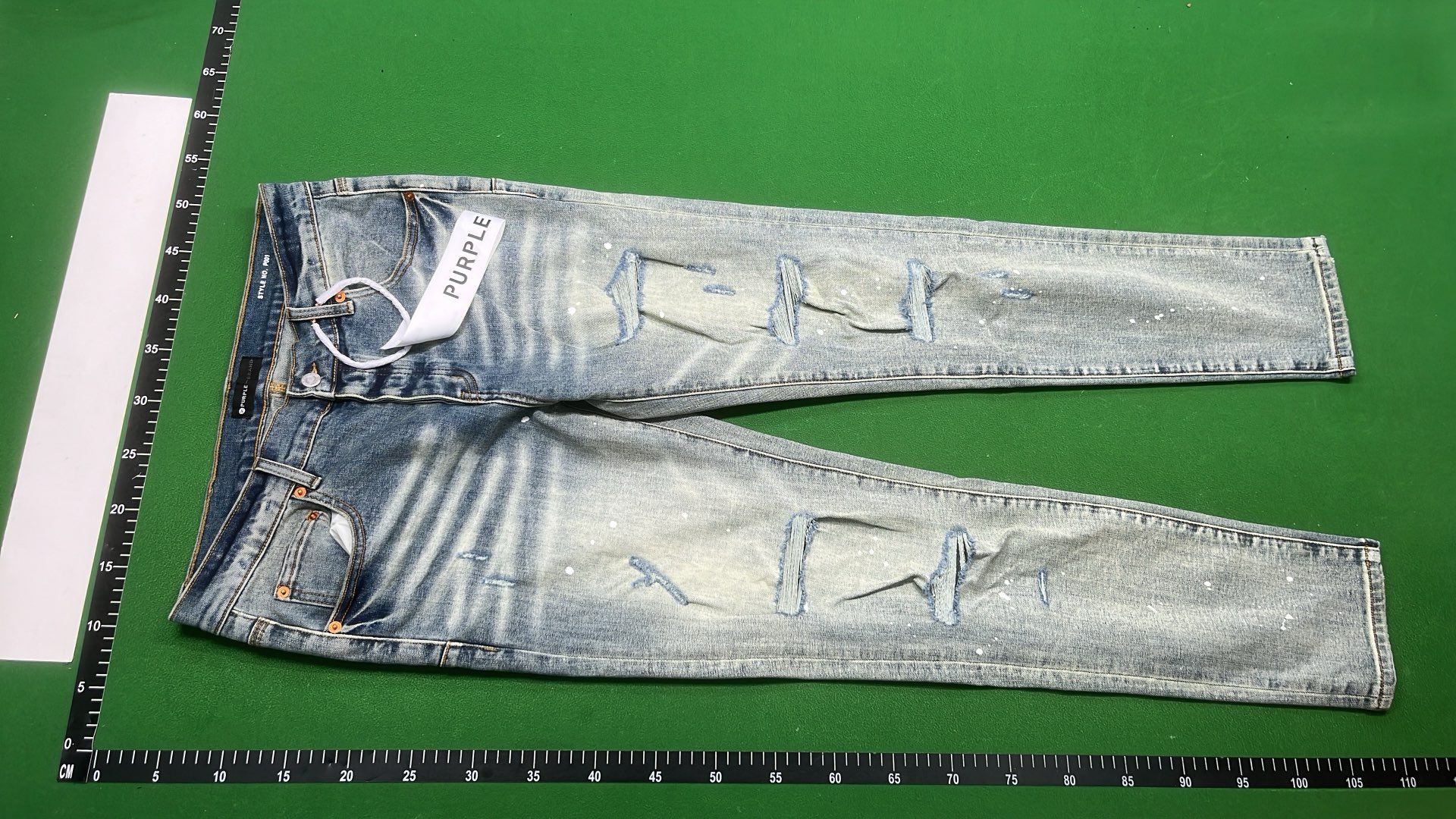 Men's Fashion Distressed Ripped Jeans with Stars and Letter Print